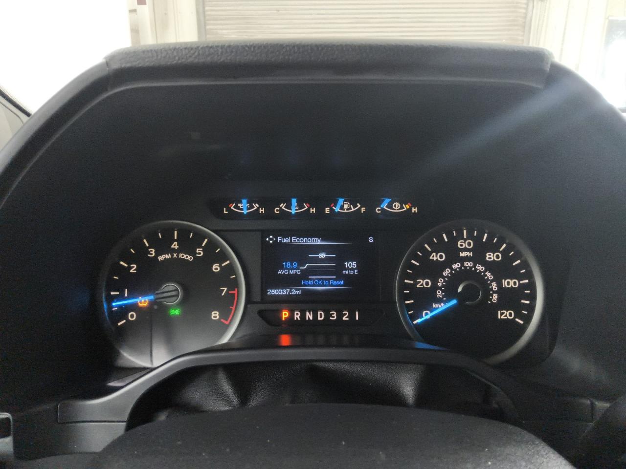 2015 Ford F150 Super Cab Gray vin: 1FTEX1C84FKF24189 Damage: Warning - Tire Pressure, On, Unacceptable