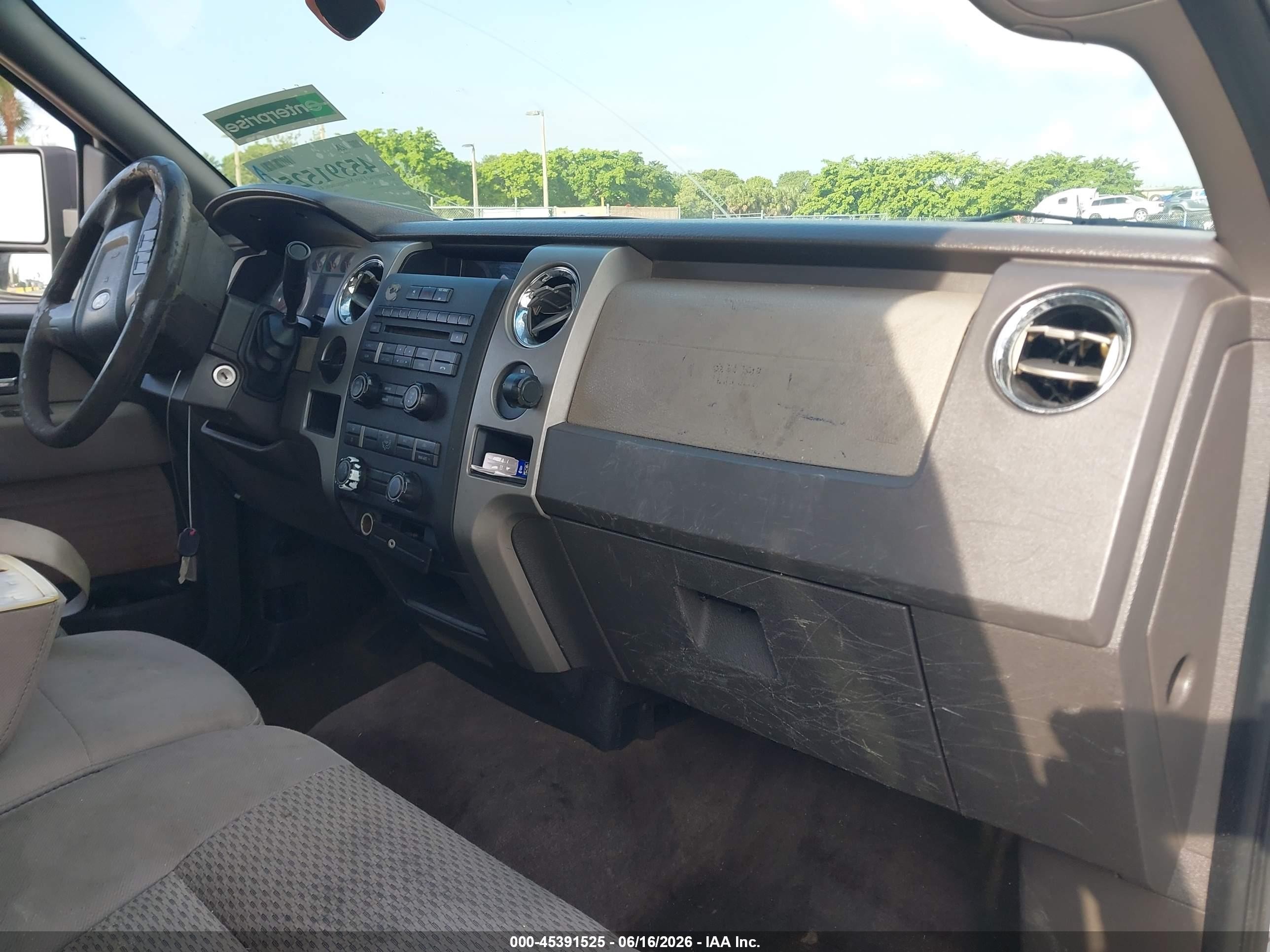 2010 Ford F-150 Fx2 Sport/stx/xl/xlt White vin: 1FTEX1C85AFC55394