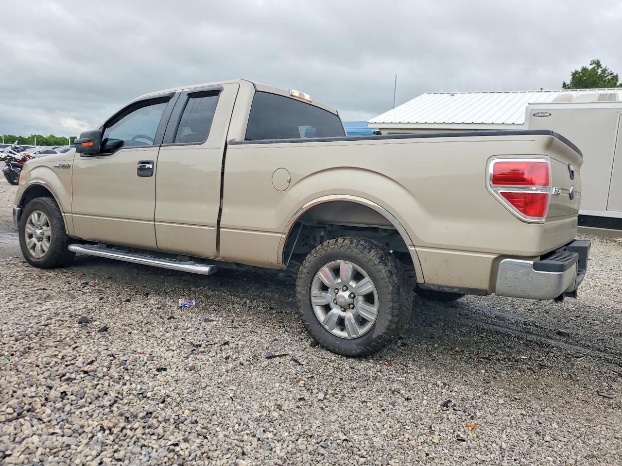 2010 Ford F150 Super Cab Gold vin: 1FTEX1C85AKC19129