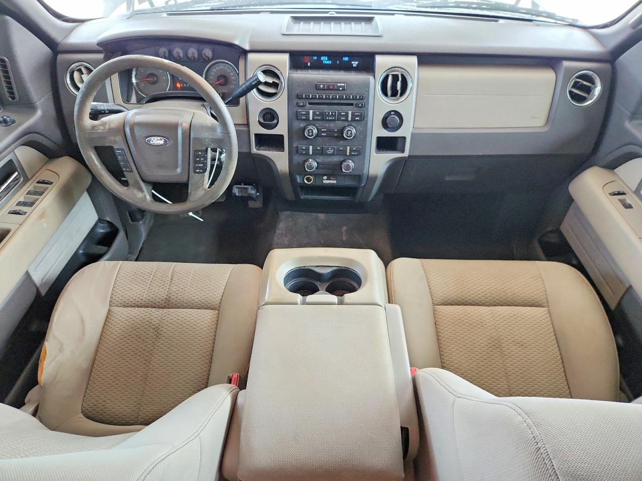 2010 Ford F150 Super Cab White vin: 1FTEX1C86AKA13723