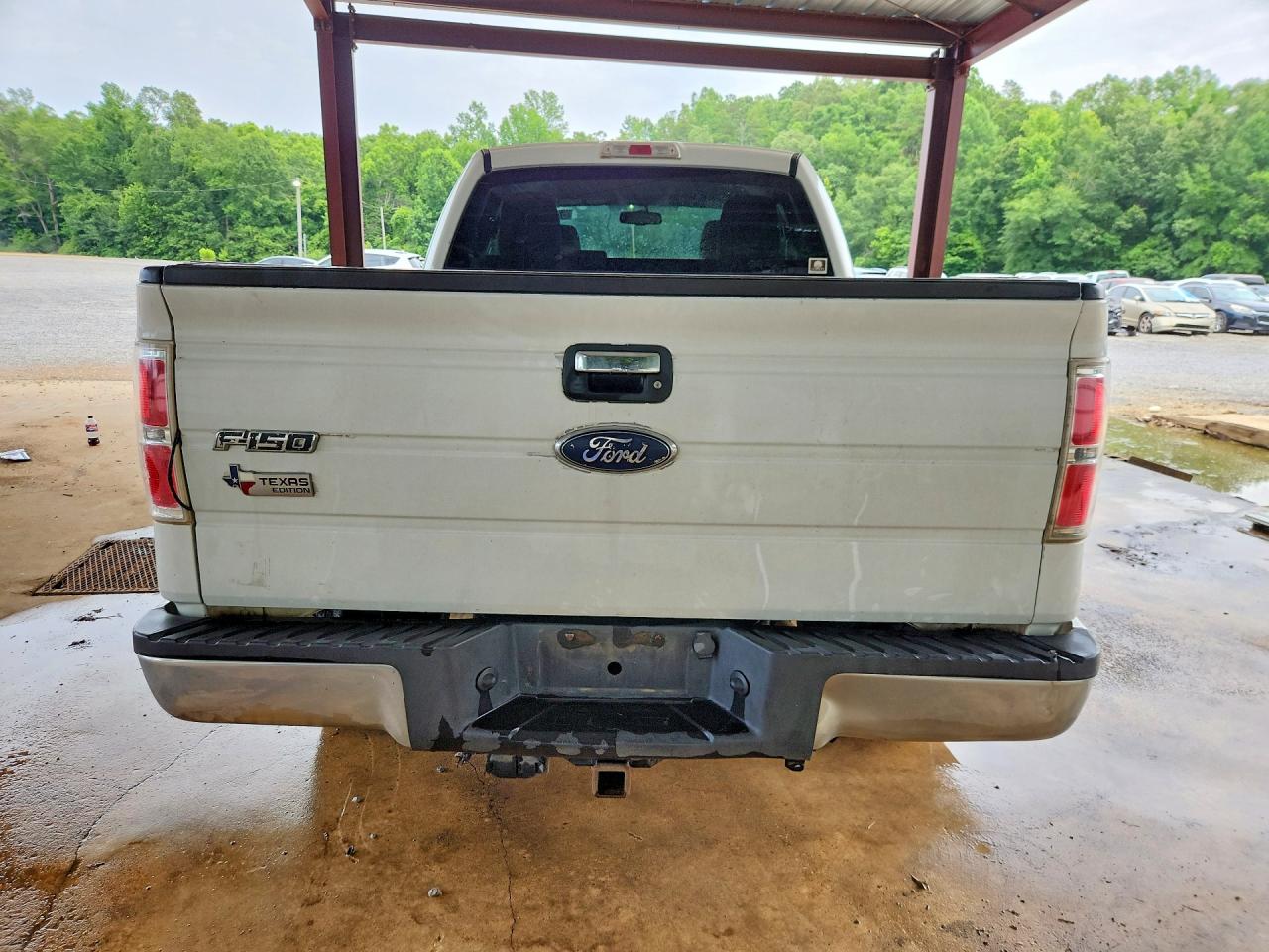 2010 Ford F150 Super Cab White vin: 1FTEX1C86AKA13723