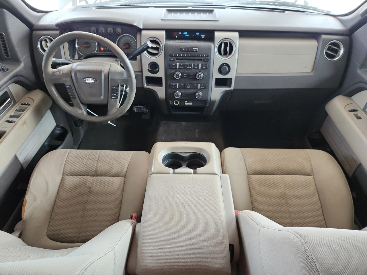 2010 Ford F150 Super Cab White vin: 1FTEX1C86AKA13723 Damage: Left Front Seat Cushion, Worn, Replacement Required