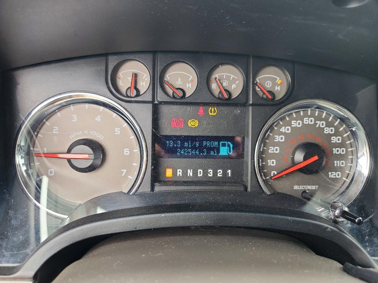 2010 Ford F150 Super Cab Красный vin: 1FTEX1C86AKE10400