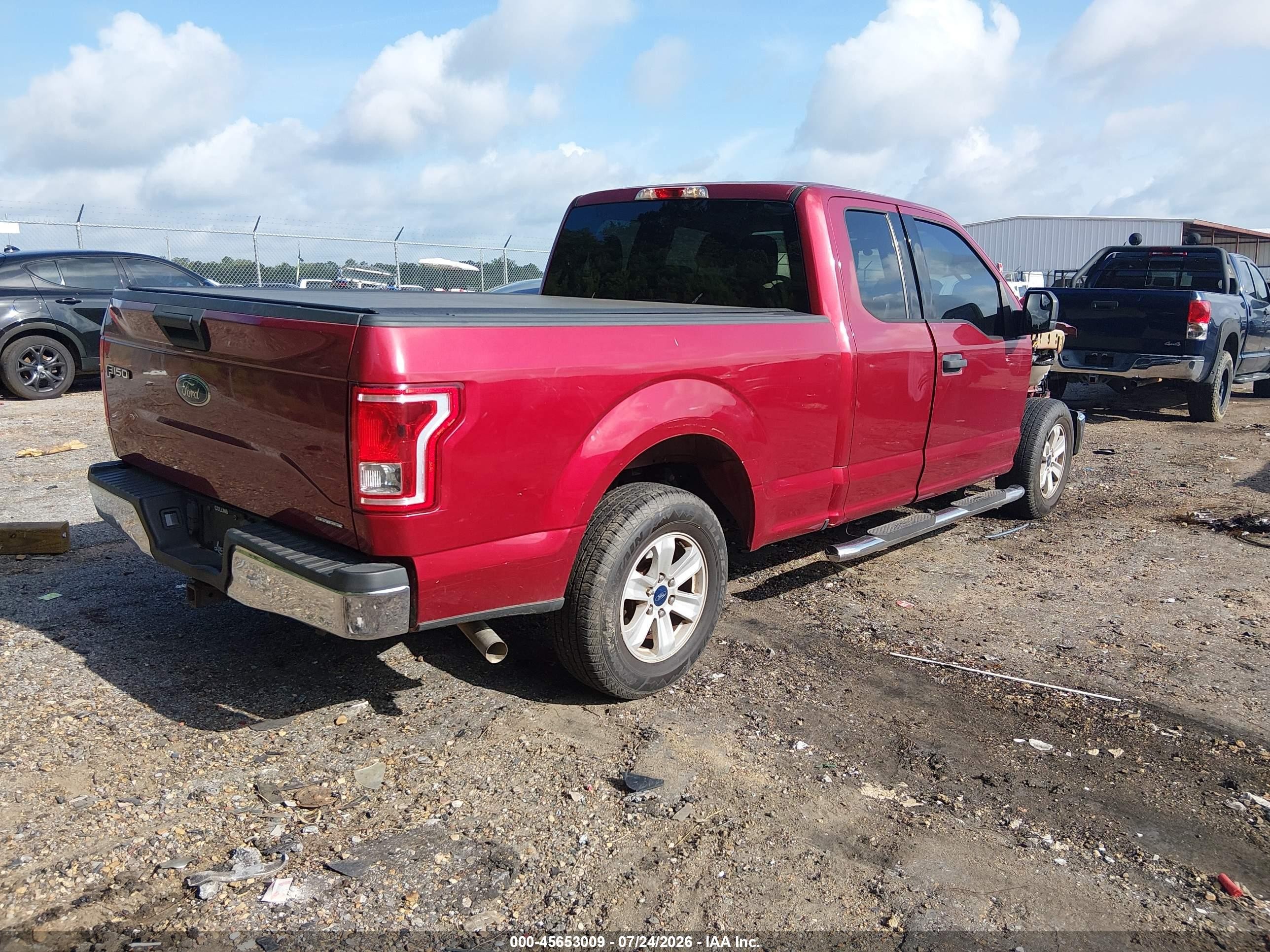 2015 Ford F-150 Xlt Red vin: 1FTEX1C88FKE97594