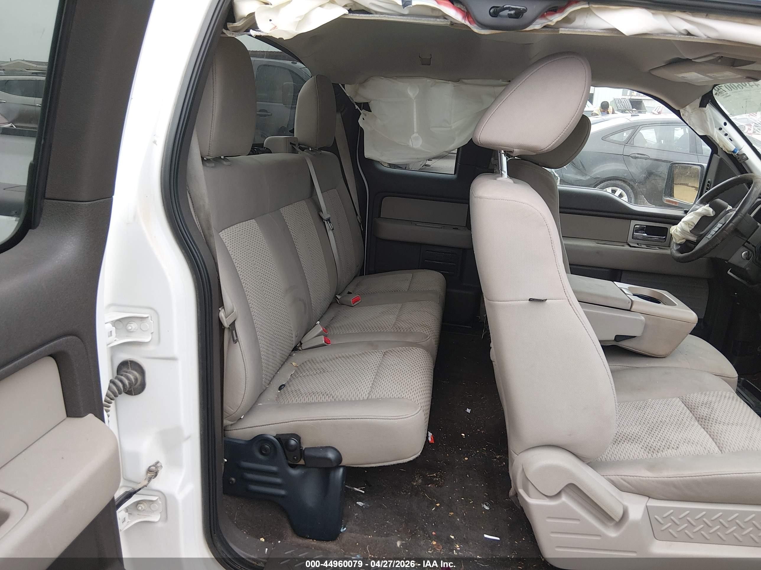 2010 Ford F-150 Xlt White vin: 1FTEX1C89AKA21234