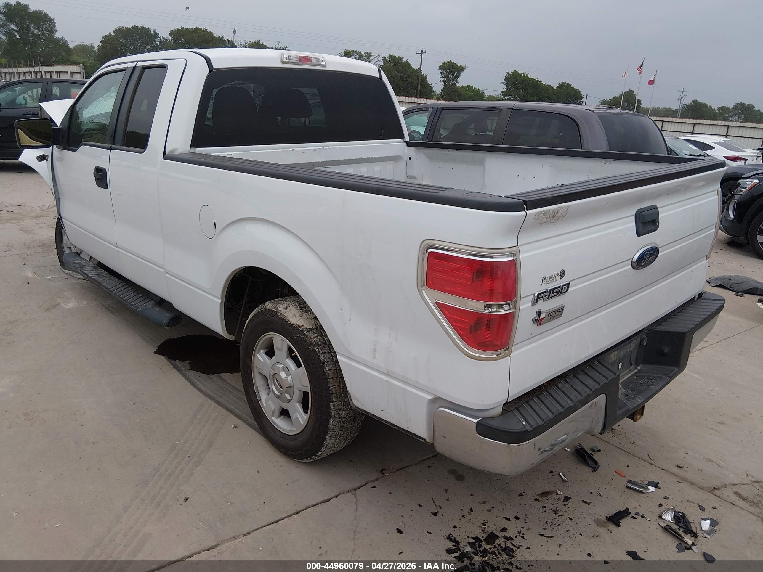 2010 Ford F-150 Xlt White vin: 1FTEX1C89AKA21234