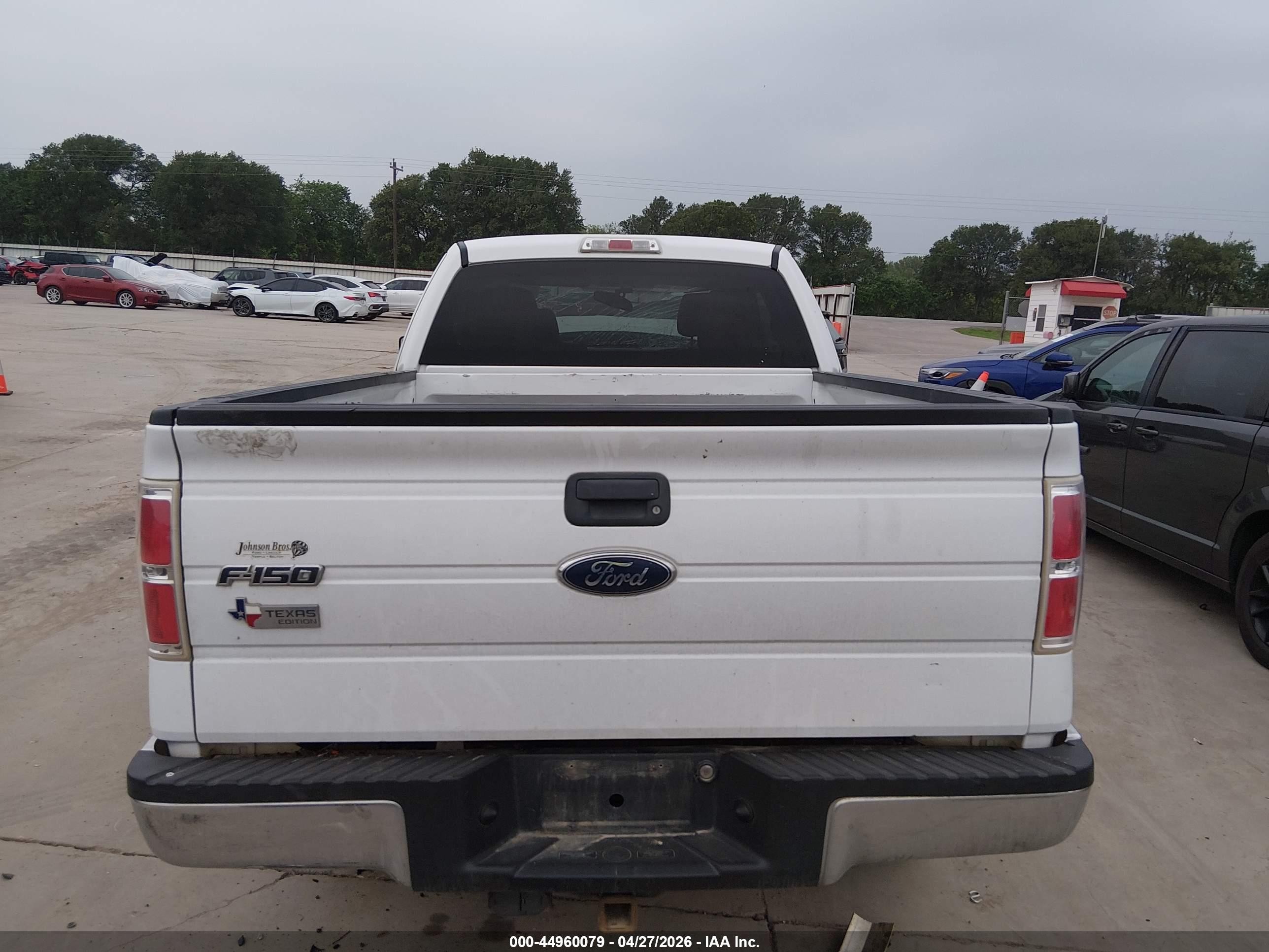 2010 Ford F-150 Xlt White vin: 1FTEX1C89AKA21234