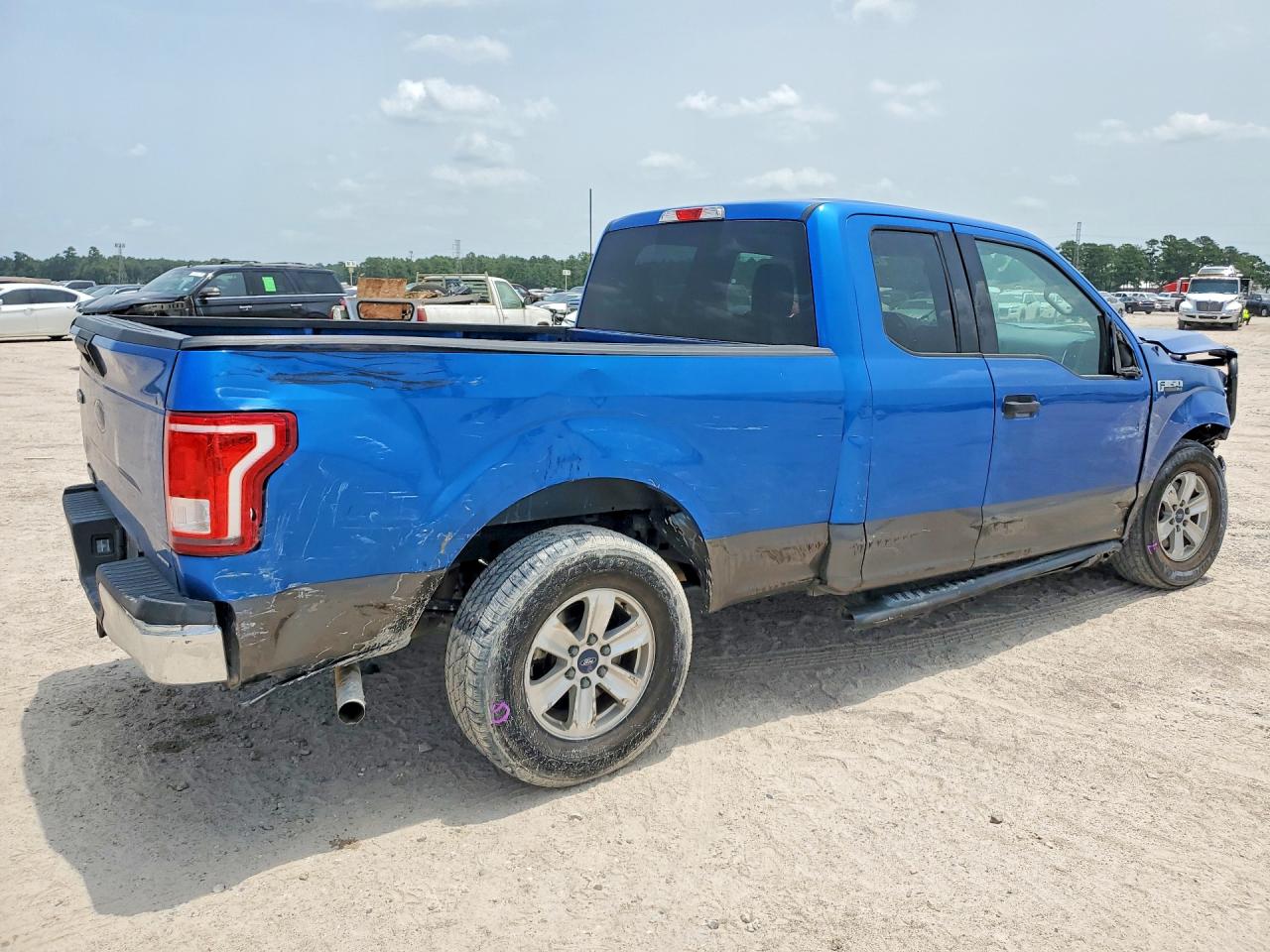 2015 Ford F150 Super Cab Blue vin: 1FTEX1C89FKD08306
