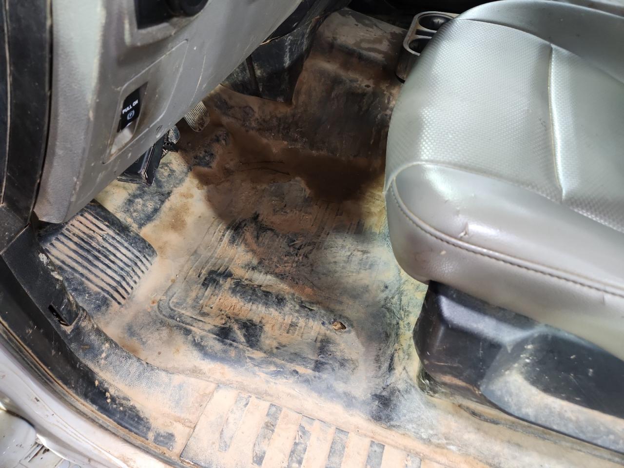 2019 Ford F150 Super Cab Белый vin: 1FTEX1CBXKKD47900 Damage: Left Front Carpet, Torn, 1 To 2 Inches