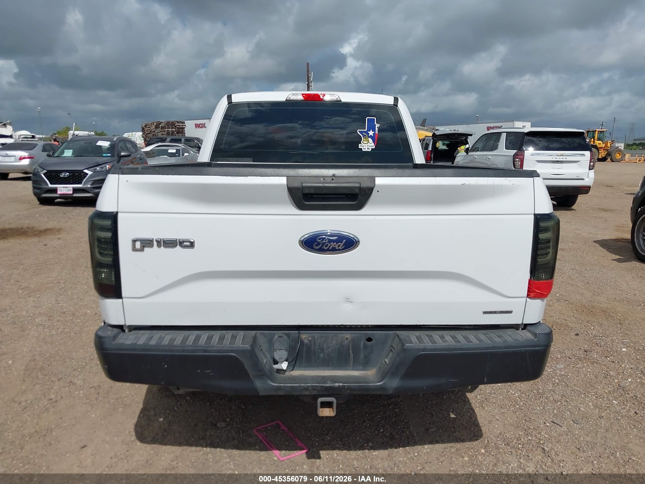 2015 Ford F-150 Xl White vin: 1FTEX1CF1FKD50127