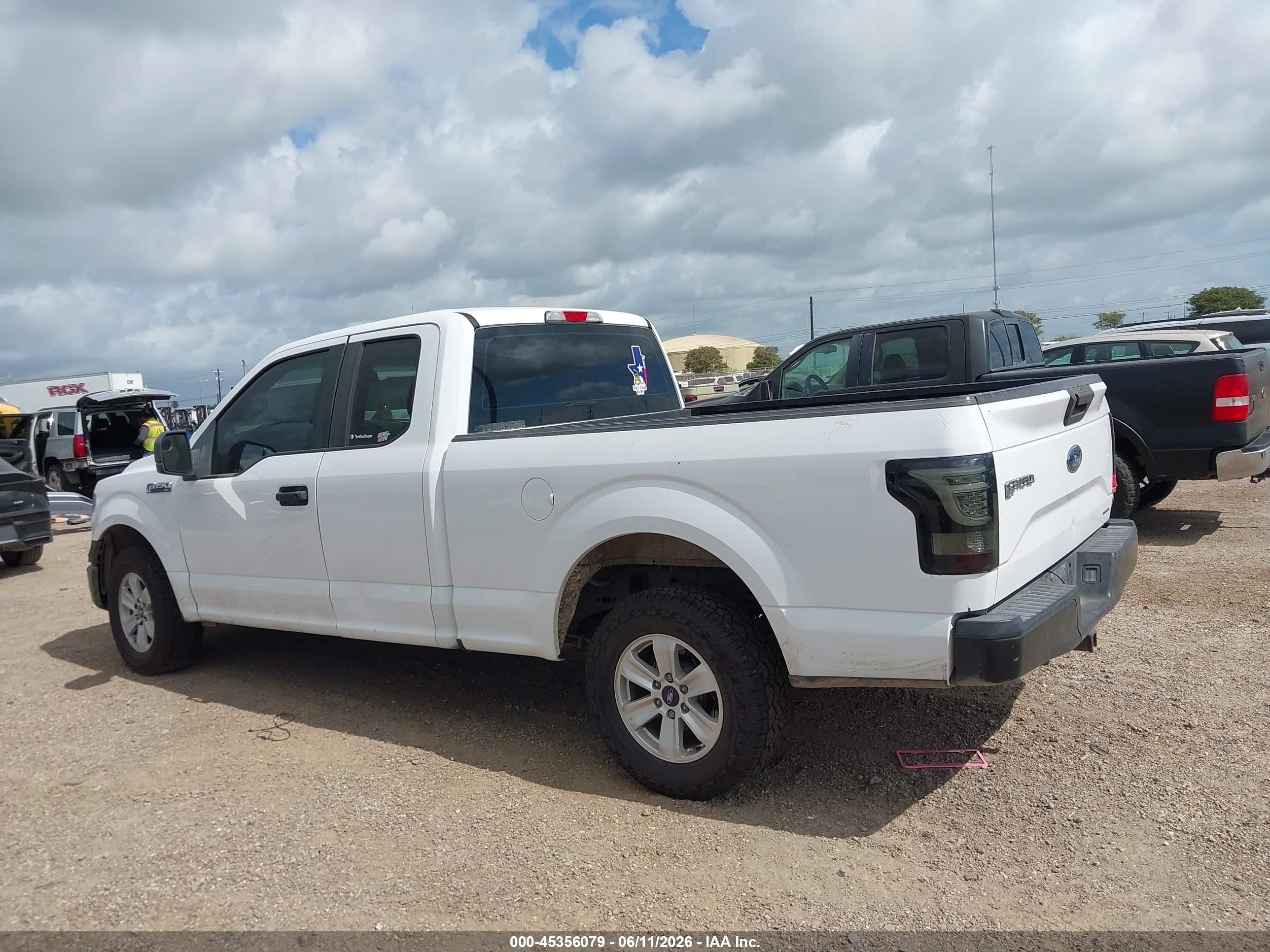 2015 Ford F-150 Xl White vin: 1FTEX1CF1FKD50127