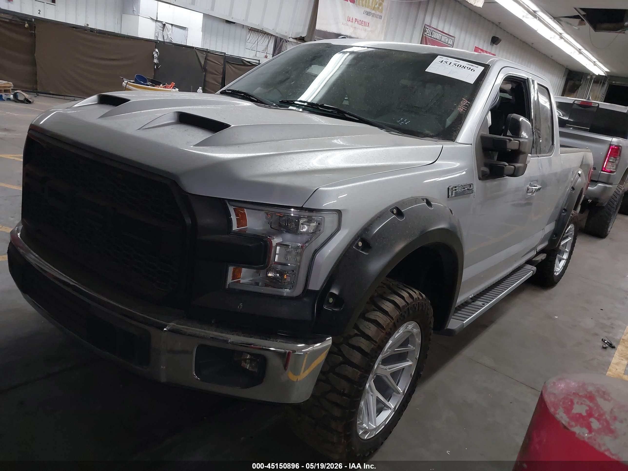 2015 Ford F-150 Lariat Gray vin: 1FTEX1CF1FKE66010