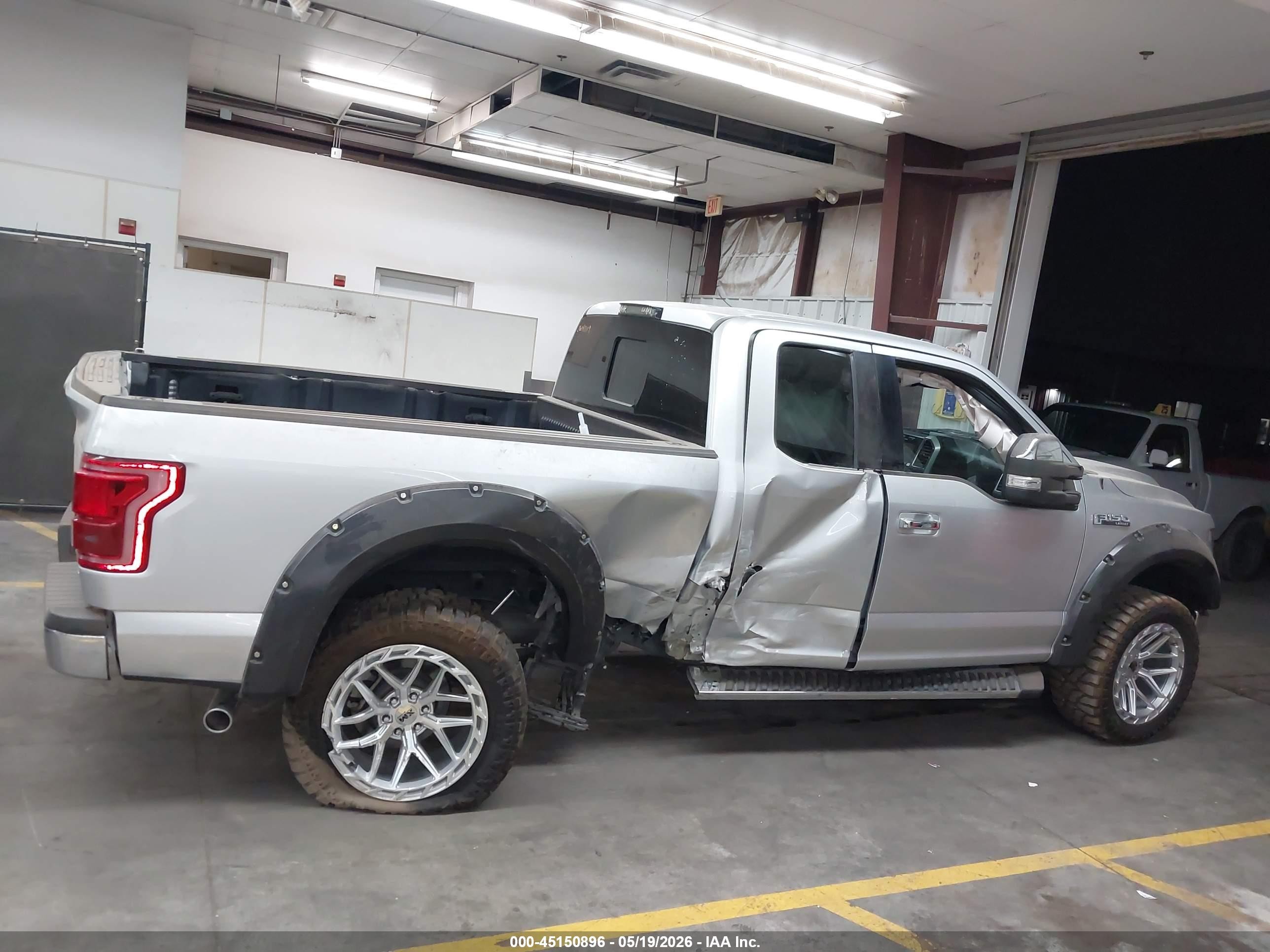2015 Ford F-150 Lariat Gray vin: 1FTEX1CF1FKE66010