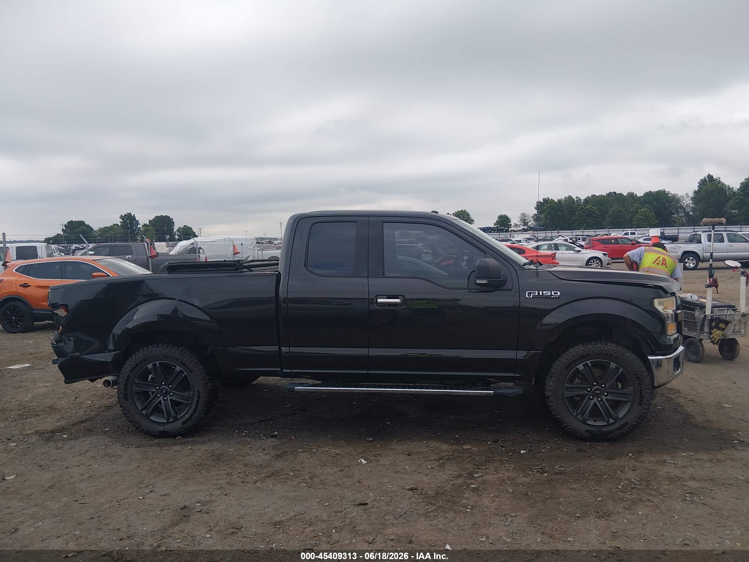 2015 Ford F-150 Xlt Black vin: 1FTEX1CF3FKE48690