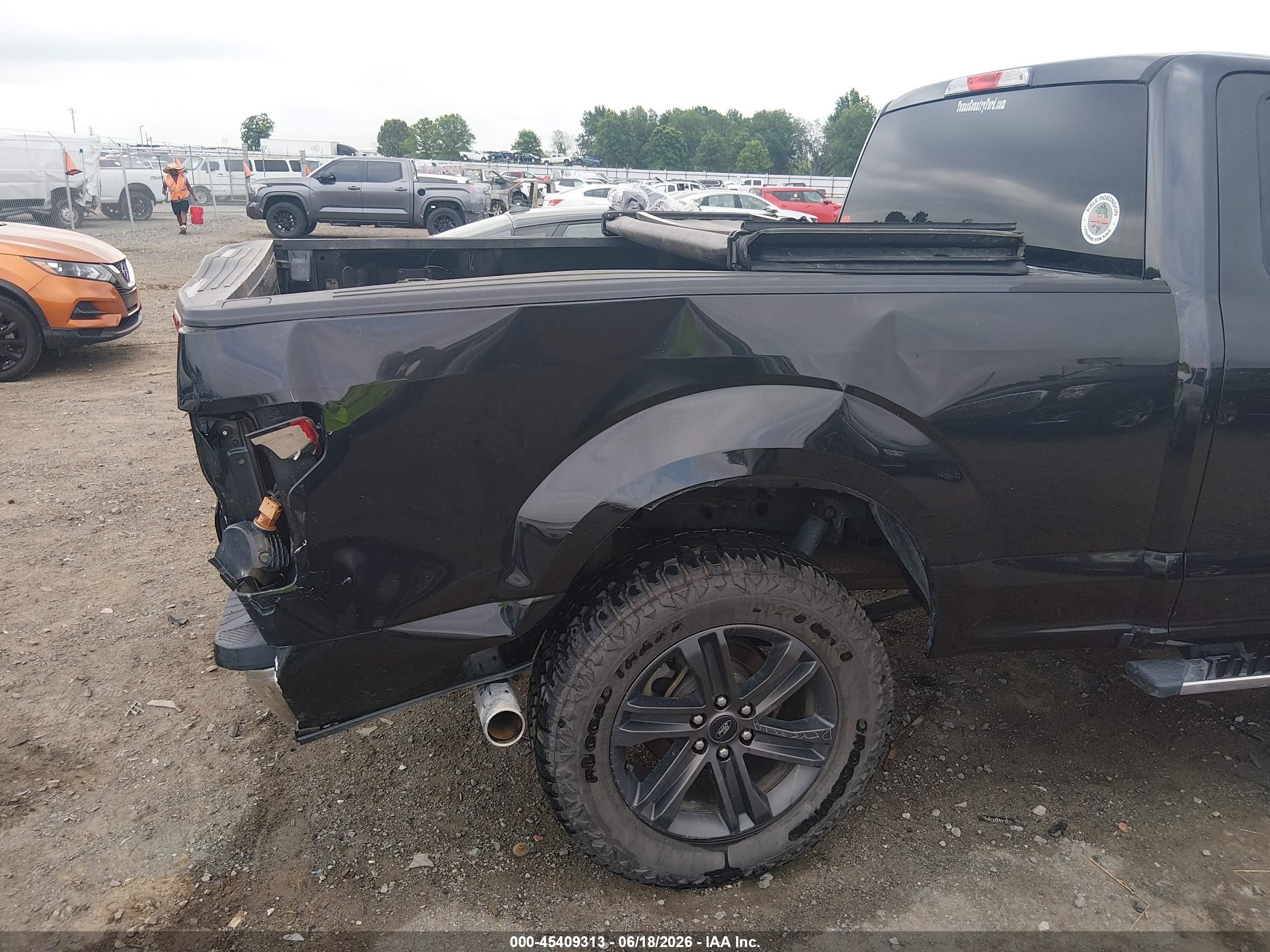 2015 Ford F-150 Xlt Black vin: 1FTEX1CF3FKE48690