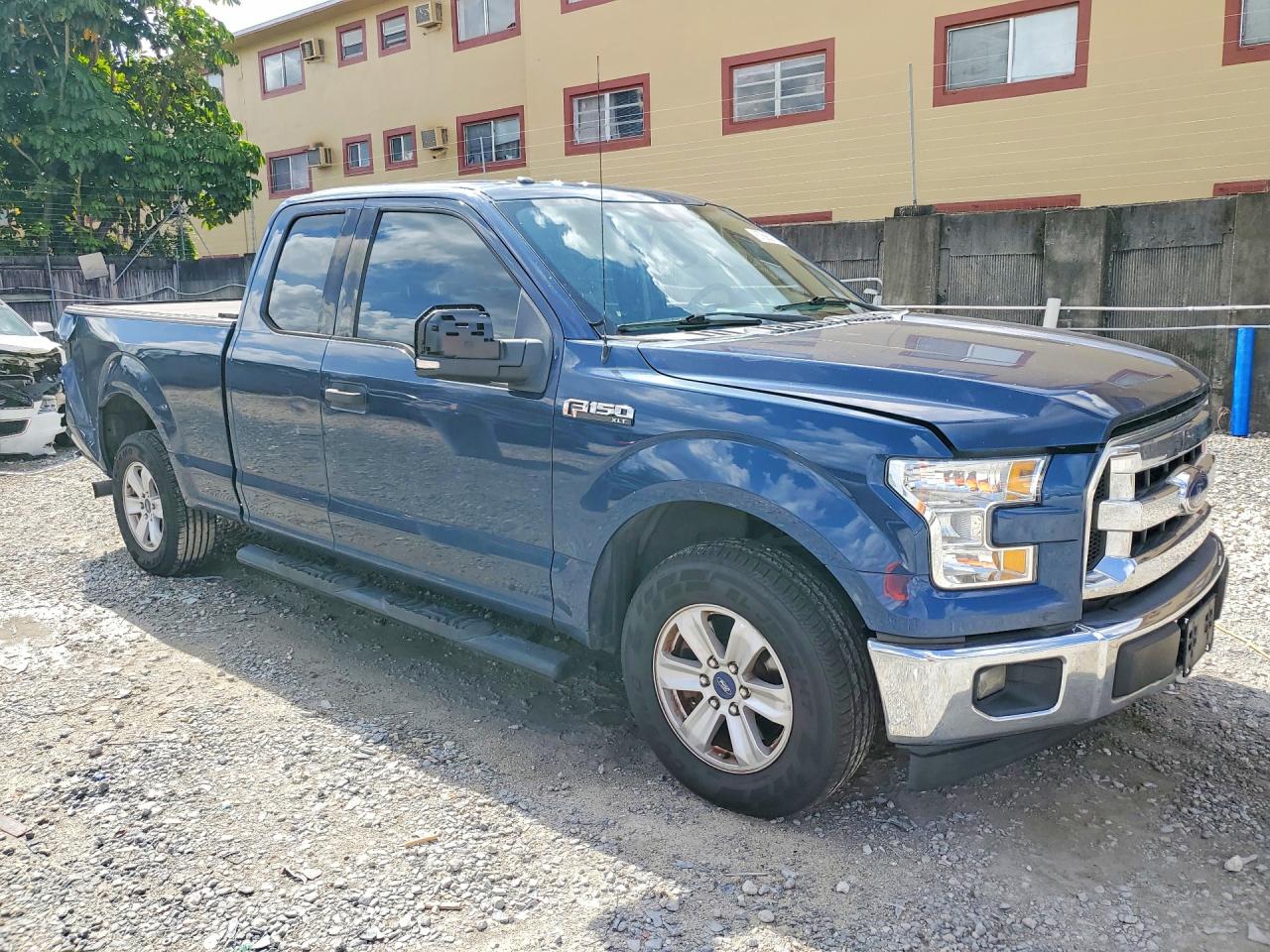 2015 Ford F150 Super Cab Blue vin: 1FTEX1CF5FFA77864