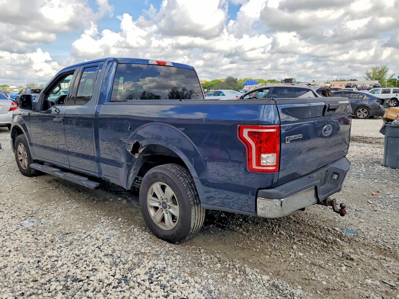 2015 Ford F150 Super Cab Blue vin: 1FTEX1CF5FFA77864