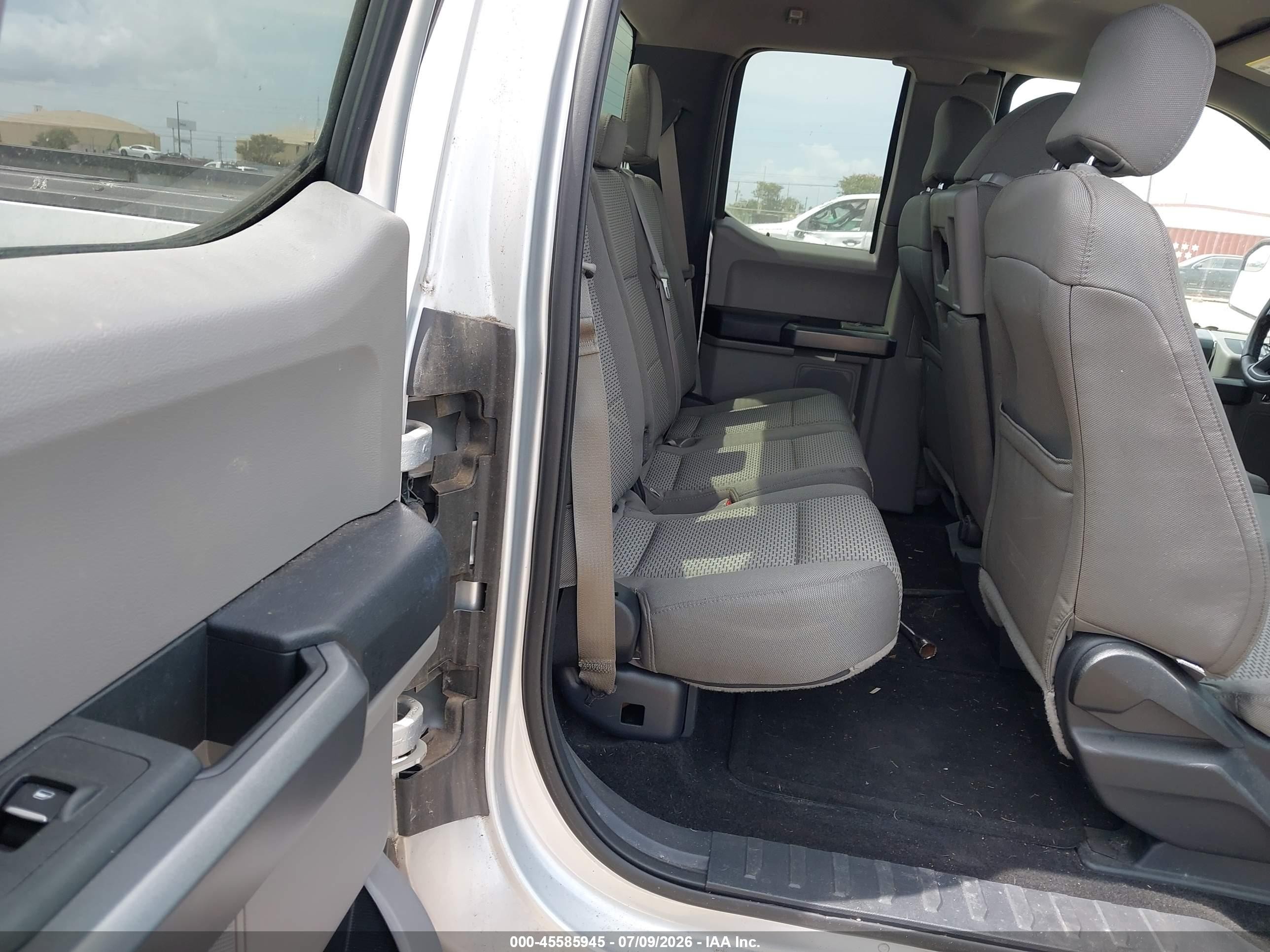 2015 Ford F-150 Xlt Silver vin: 1FTEX1CF5FFA99265