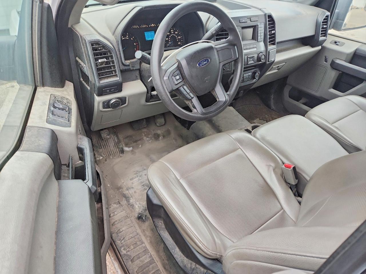 2015 Ford F150 Super Cab White vin: 1FTEX1CF5FKD21925