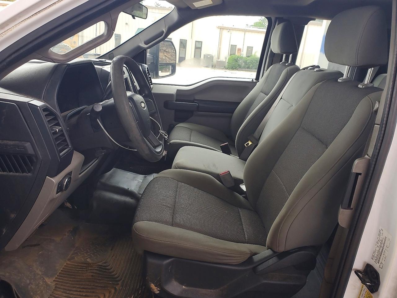 2015 Ford F150 Super Cab White vin: 1FTEX1CF6FKD50608
