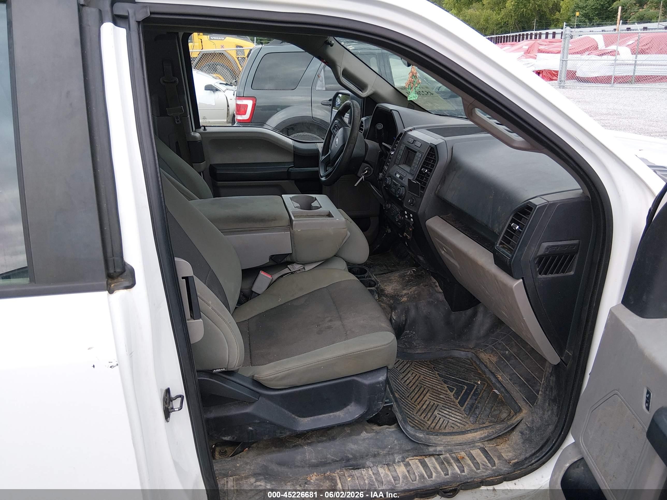 2015 Ford F-150 Xl Белый vin: 1FTEX1CF8FFB13644