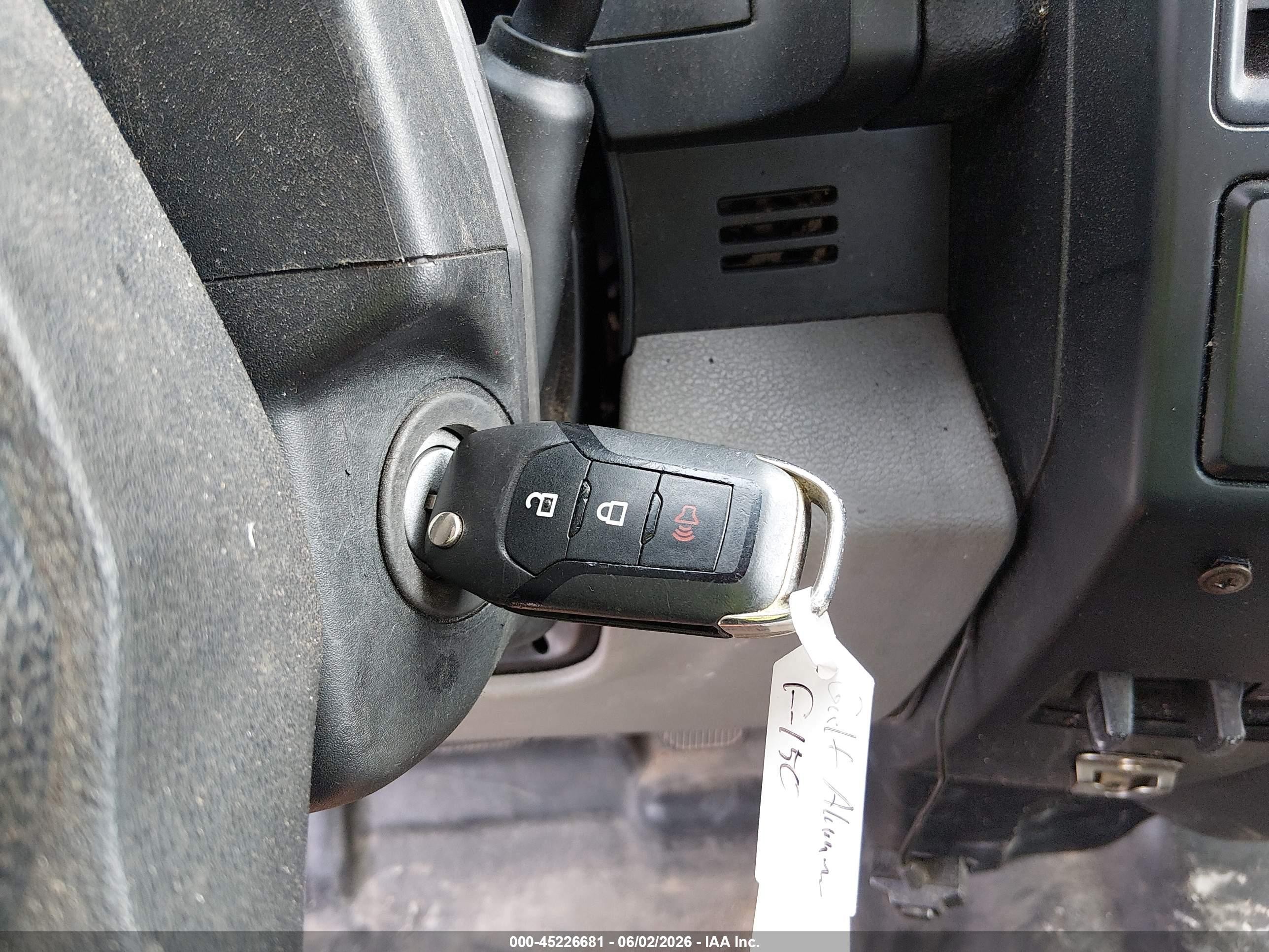 2015 Ford F-150 Xl Белый vin: 1FTEX1CF8FFB13644