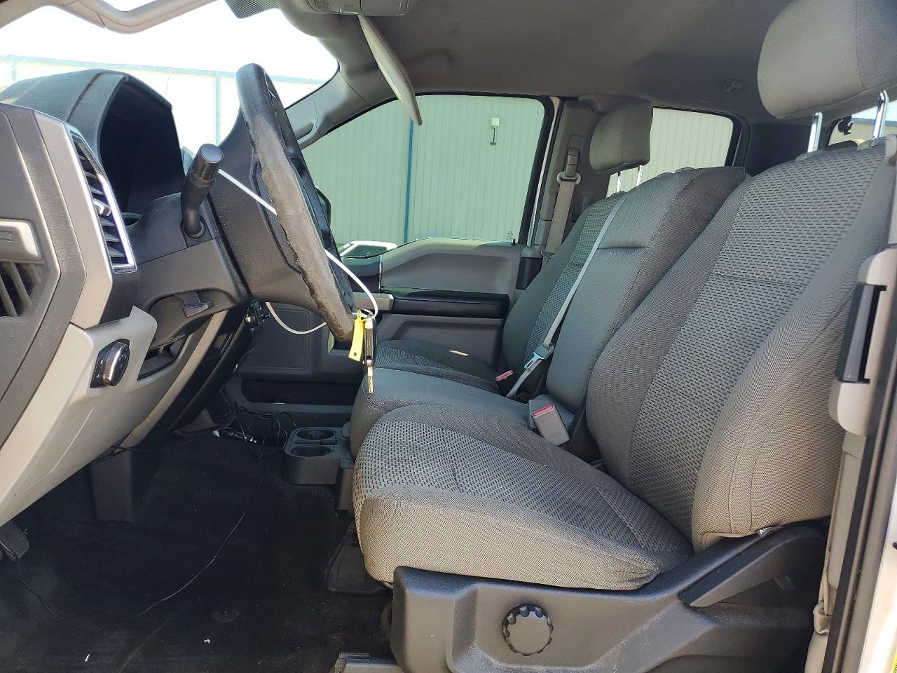 2015 Ford F150 Super Cab Silver vin: 1FTEX1CF8FKD21532