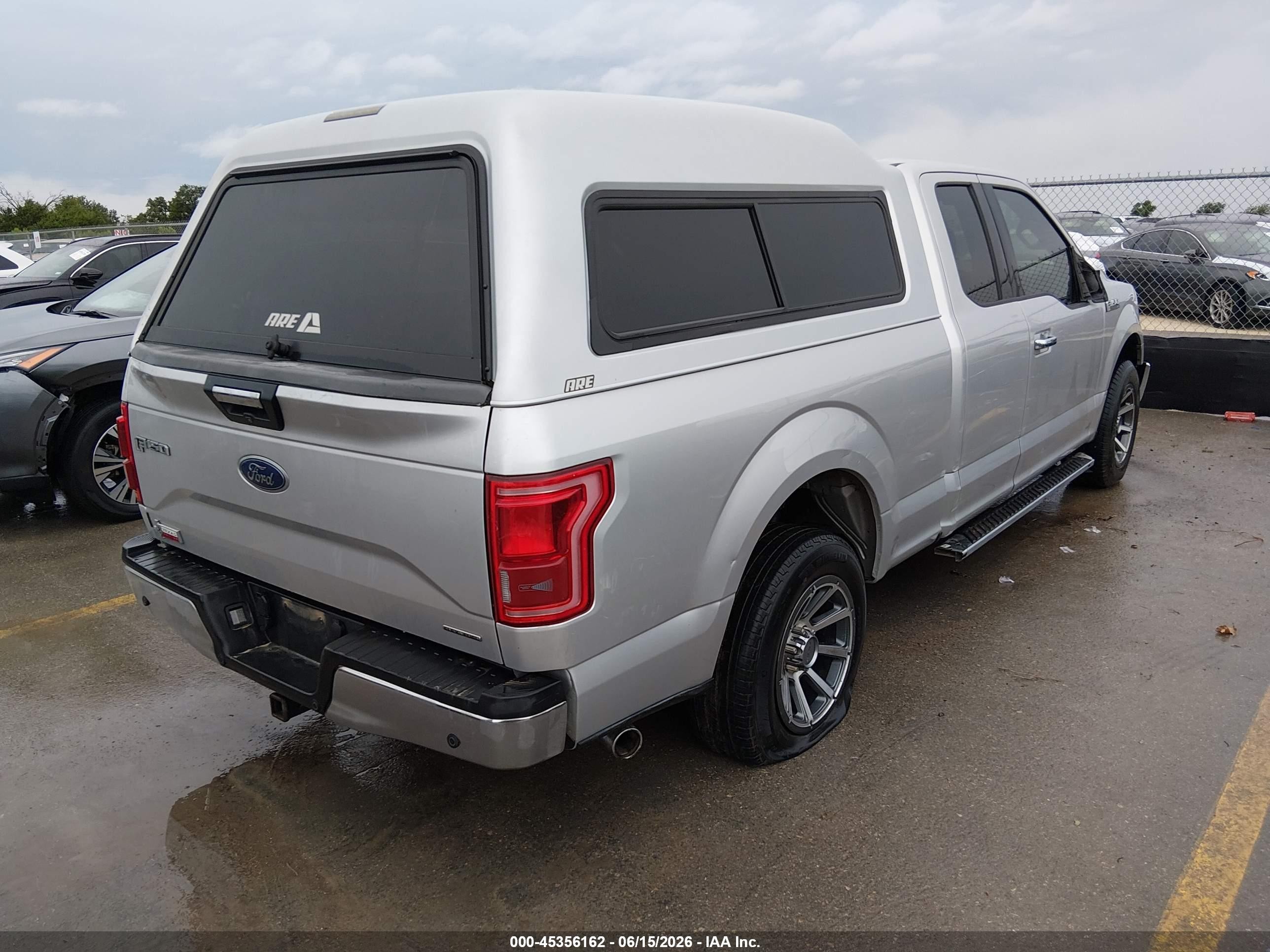 2015 Ford F-150 Xlt Серебряный vin: 1FTEX1CF8FKE28841