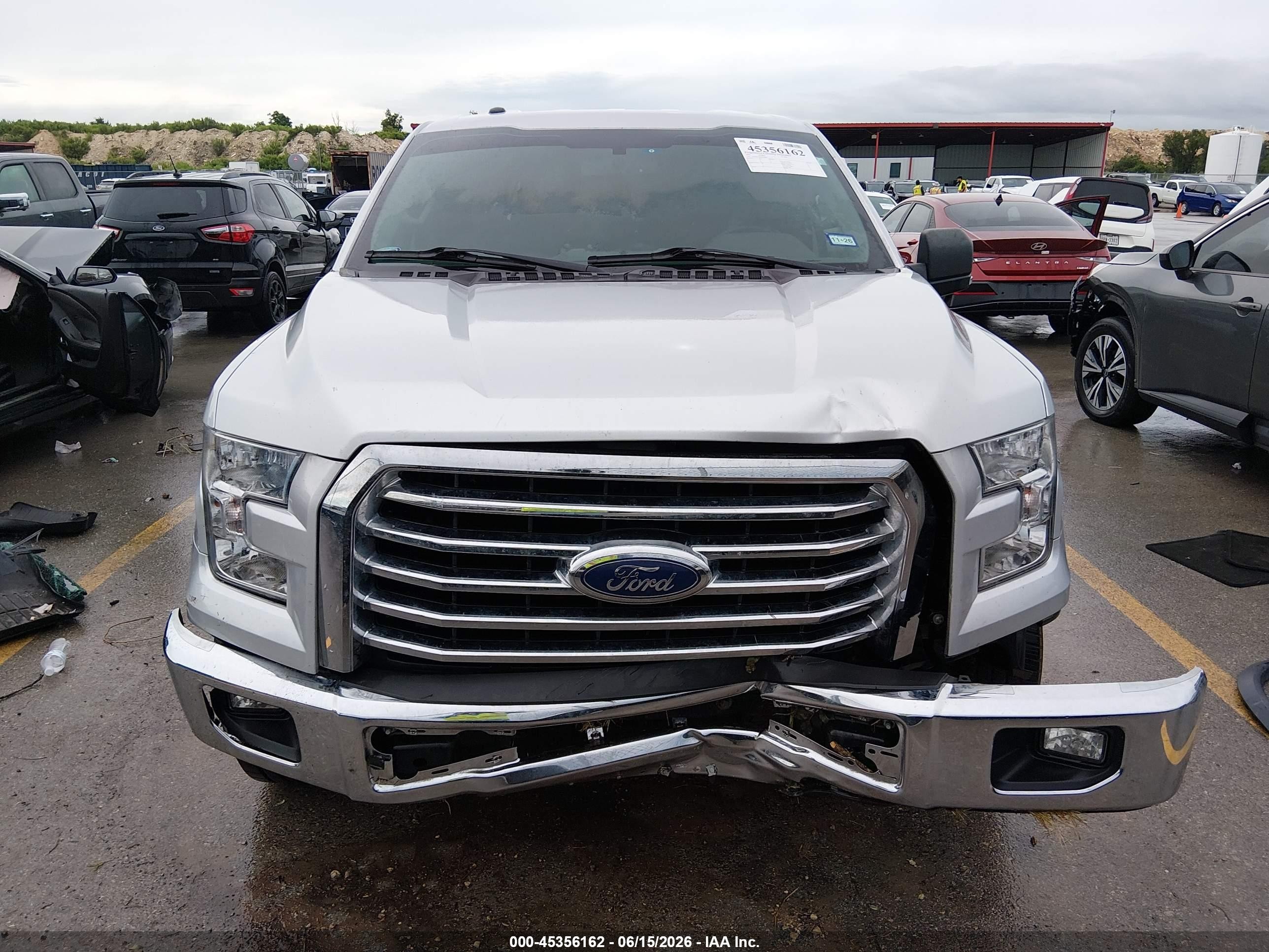 2015 Ford F-150 Xlt Серебряный vin: 1FTEX1CF8FKE28841