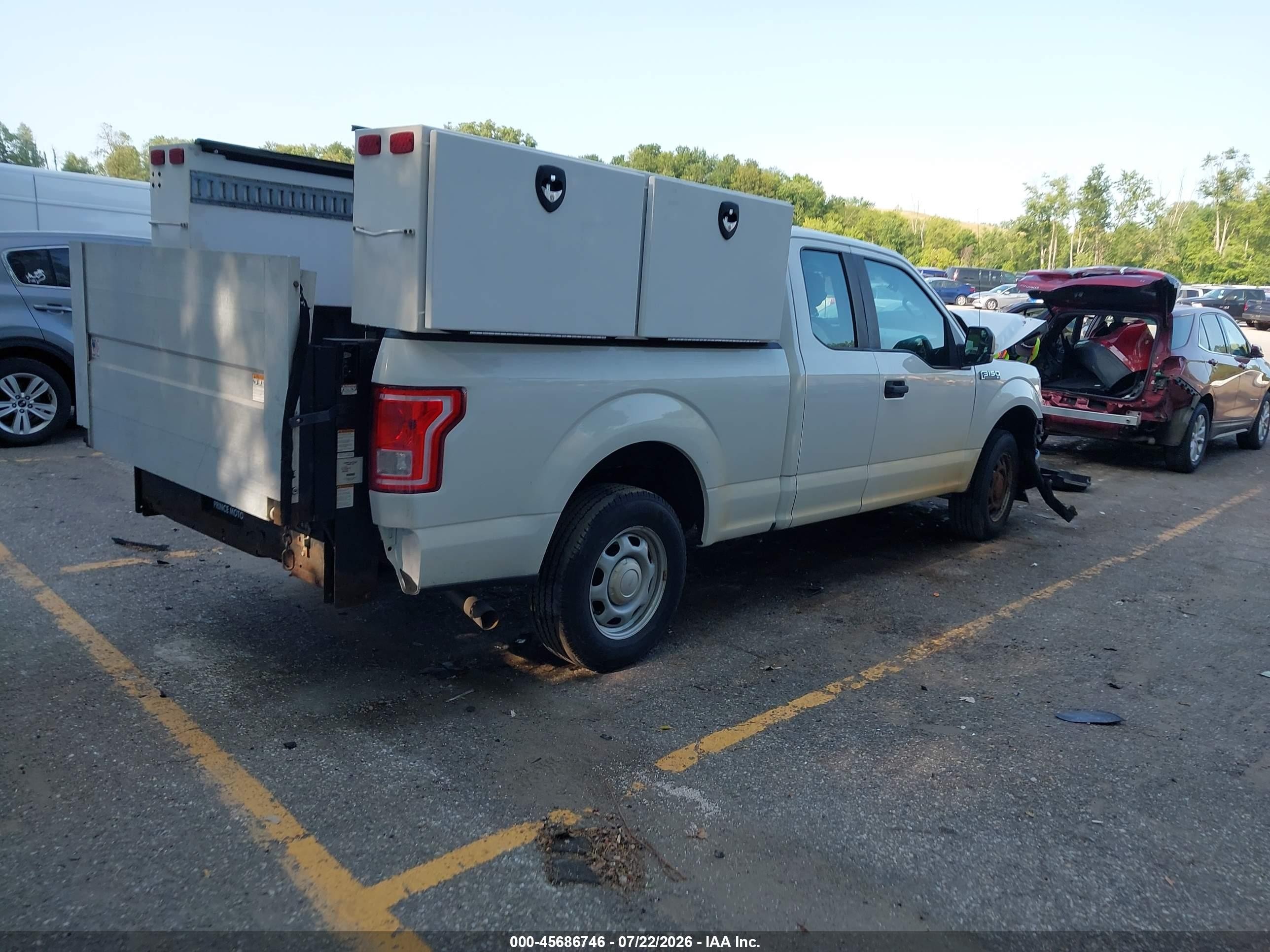 2017 Ford F-150 Xl White vin: 1FTEX1CF8HKE40930