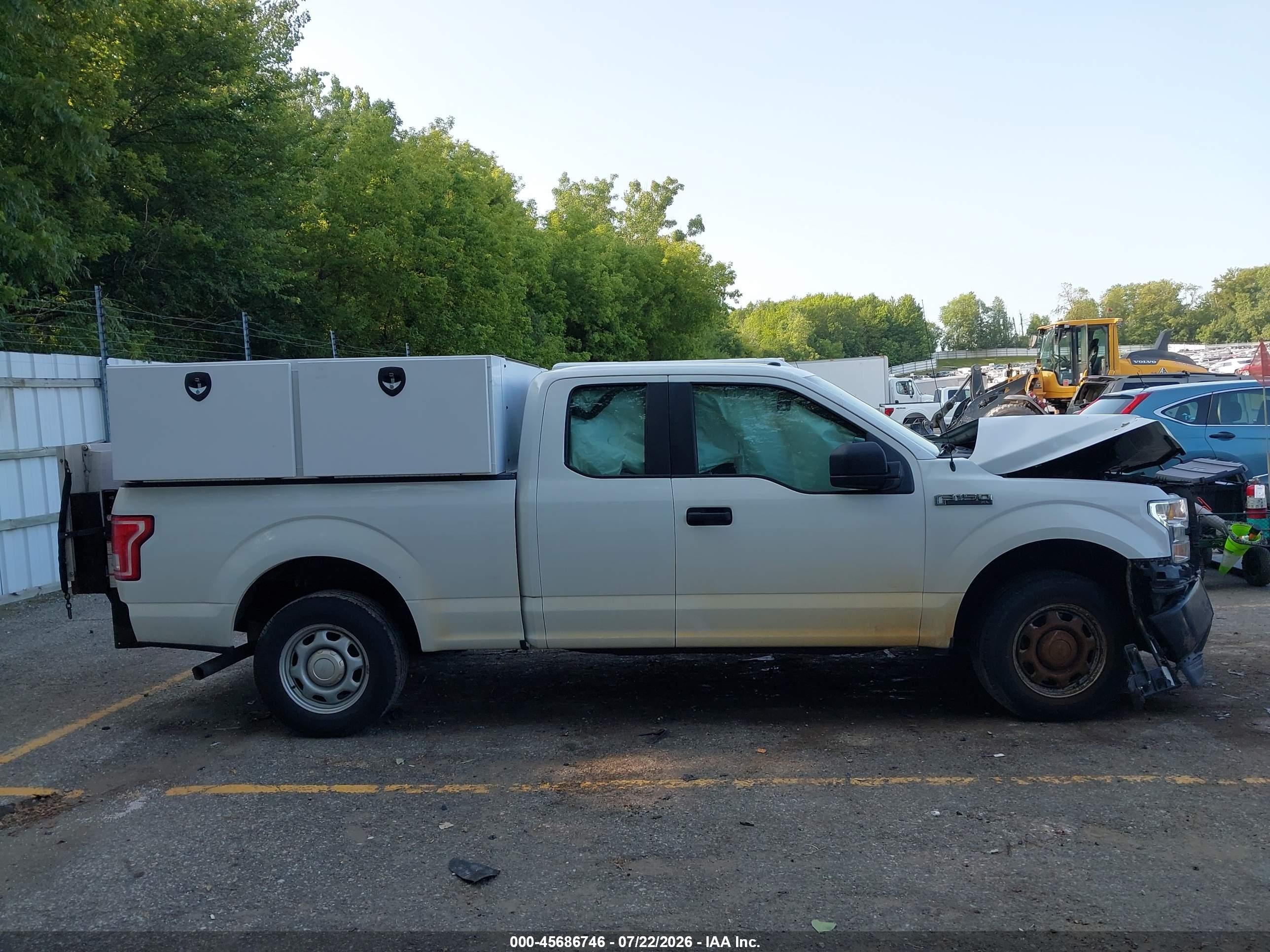 2017 Ford F-150 Xl White vin: 1FTEX1CF8HKE40930