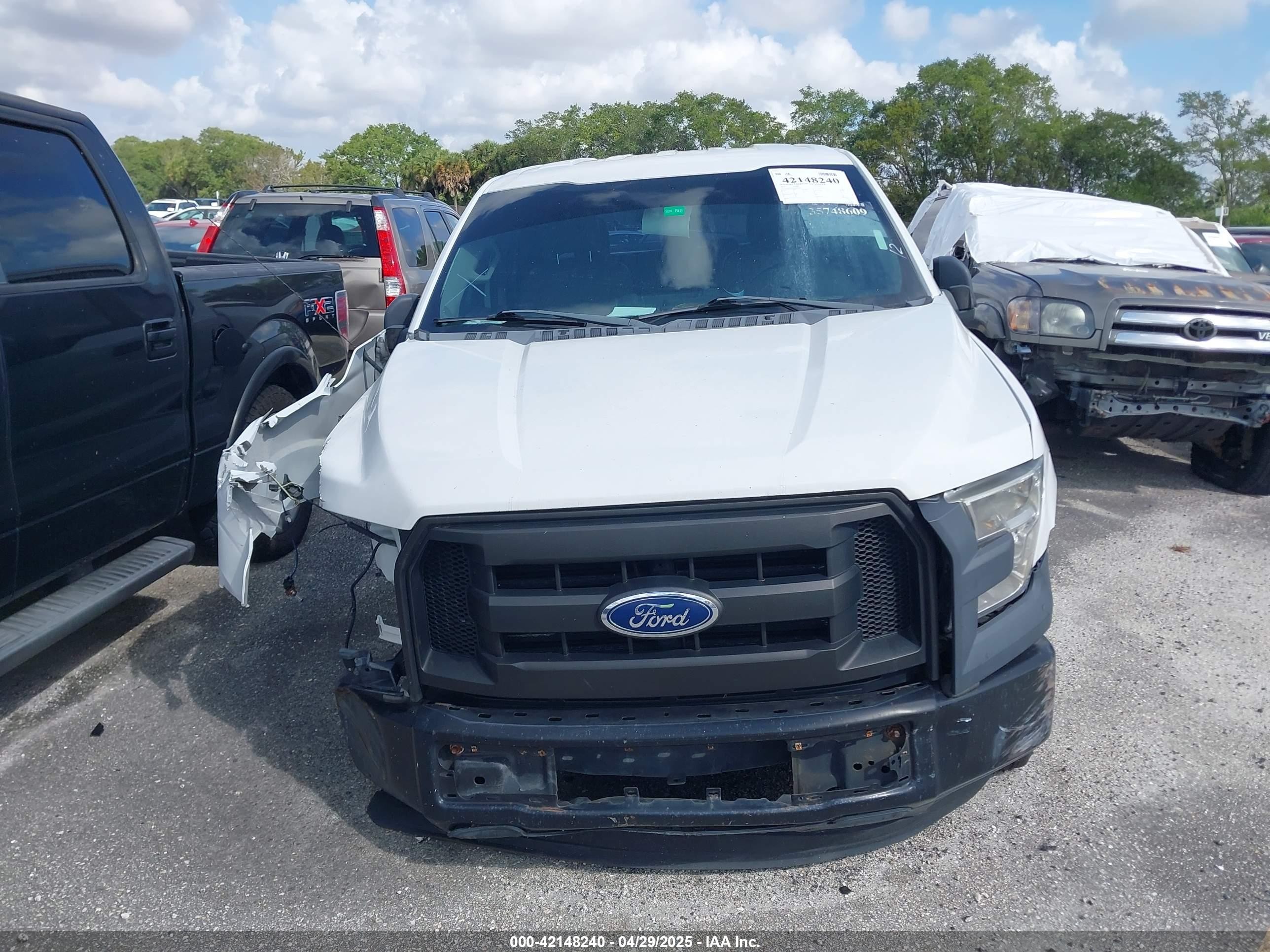 2015 Ford F-150 Xl White vin: 1FTEX1CF9FFB38827