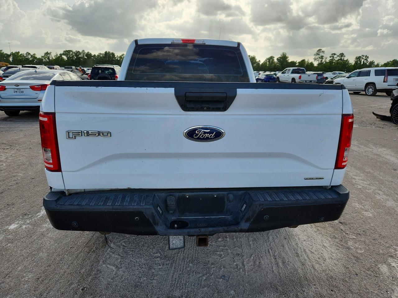 2015 Ford F150 Super Cab Белый vin: 1FTEX1CF9FKD85157