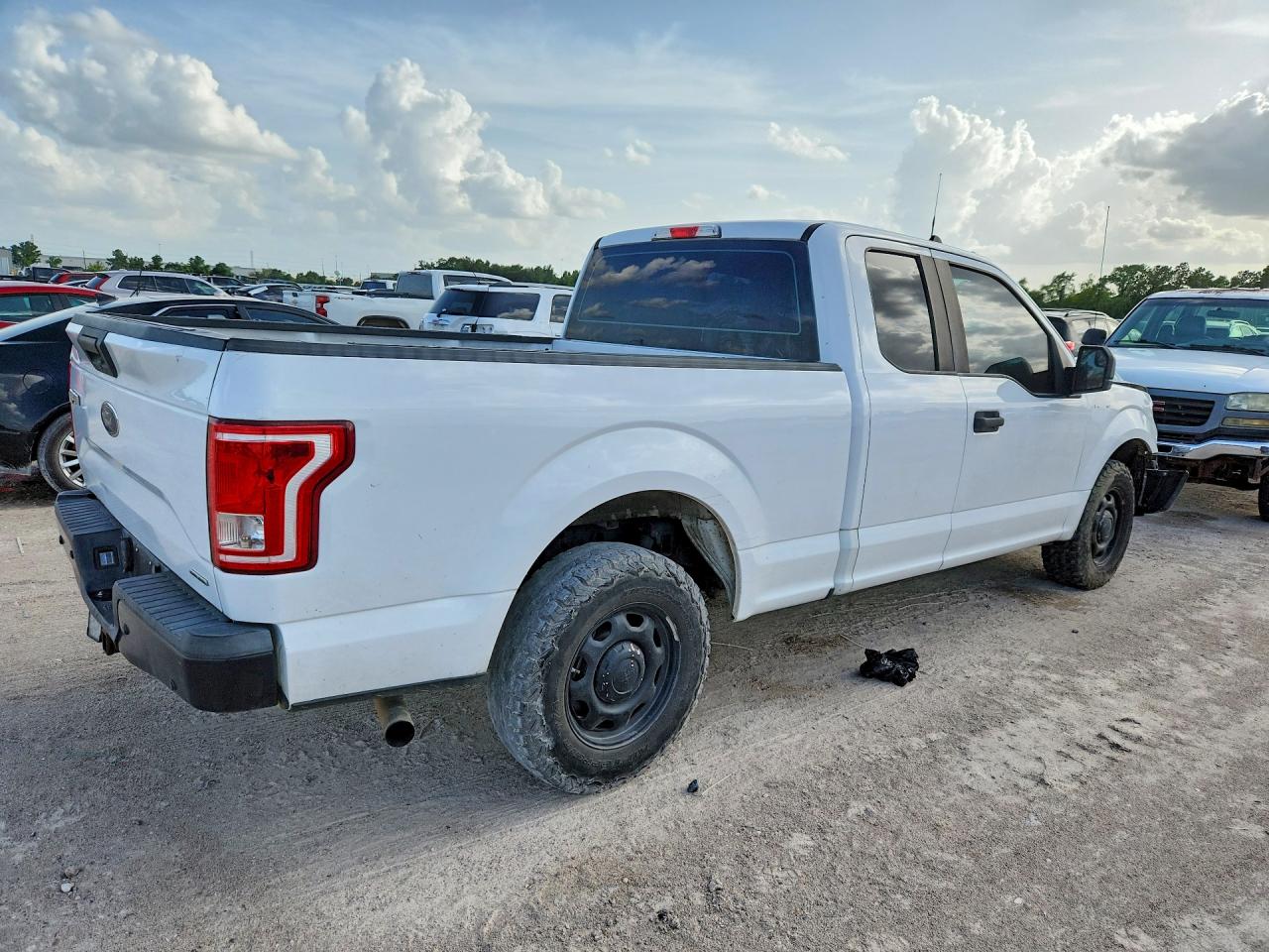 2015 Ford F150 Super Cab Белый vin: 1FTEX1CF9FKD85157