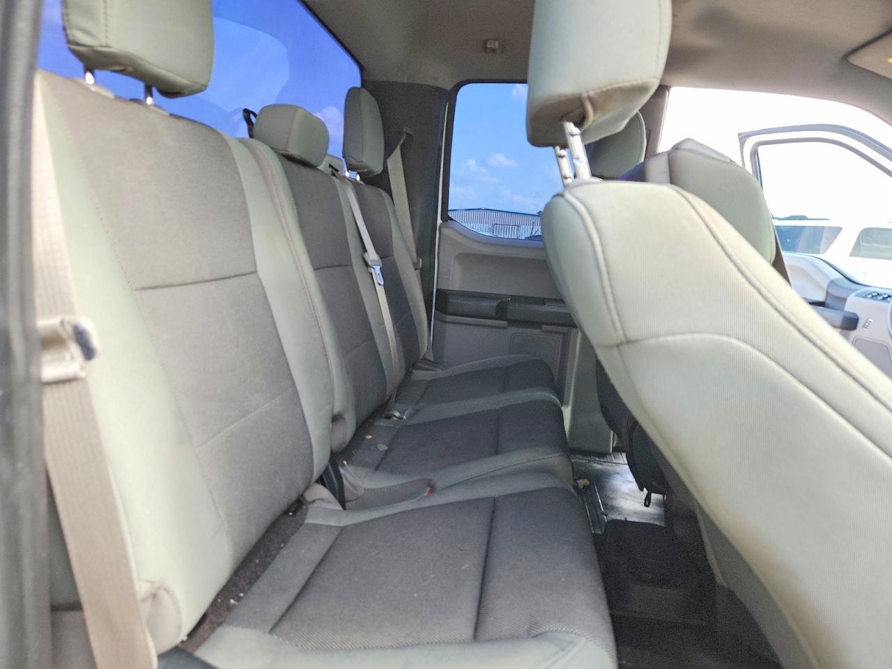 2015 Ford F150 Super Cab Белый vin: 1FTEX1CF9FKD85157
