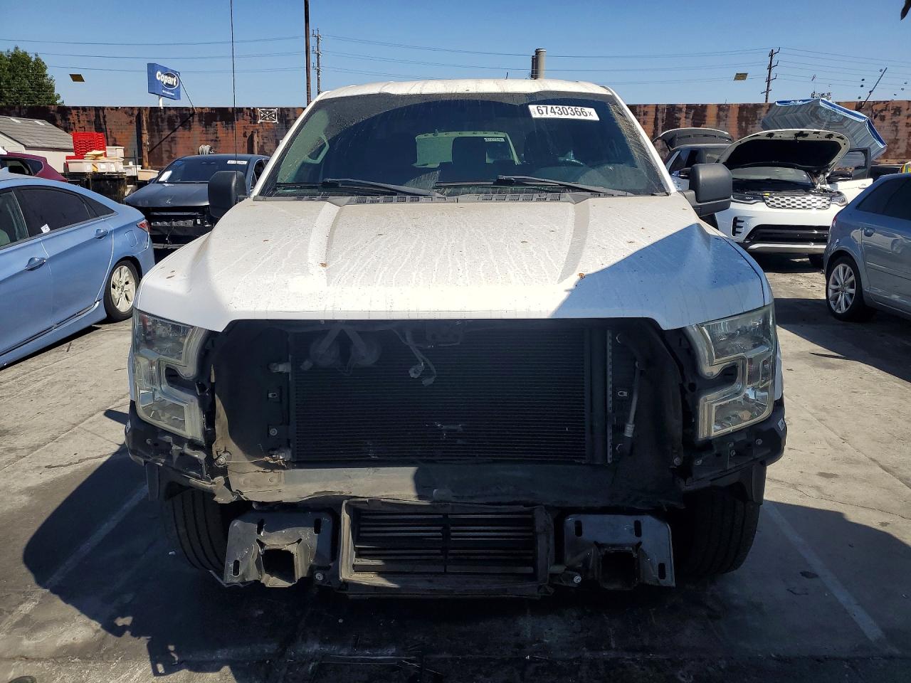 2015 Ford F150 Super Cab White vin: 1FTEX1CG8FKF18306