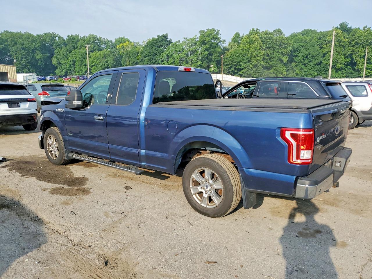 2015 Ford F150 Super Cab Blue vin: 1FTEX1CG9FKE35189