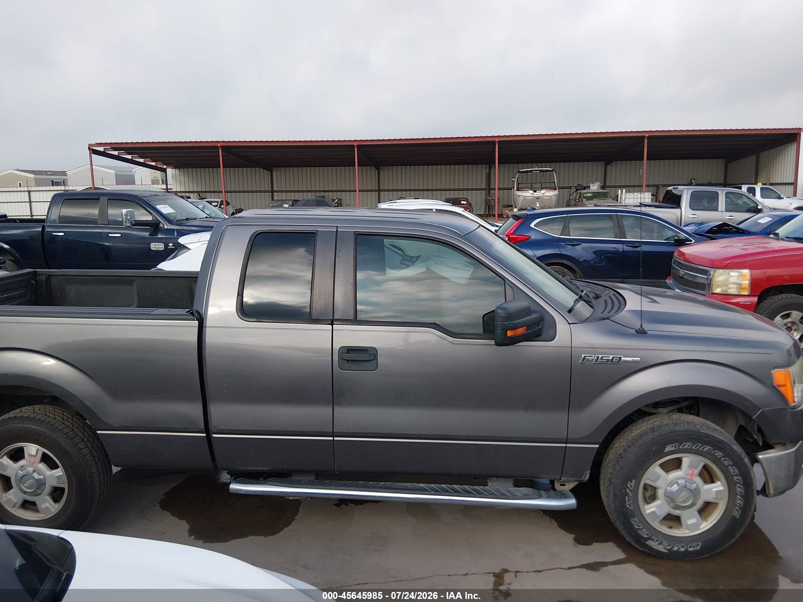 2011 Ford F-150 Xlt Gray vin: 1FTEX1CM0BFD09876