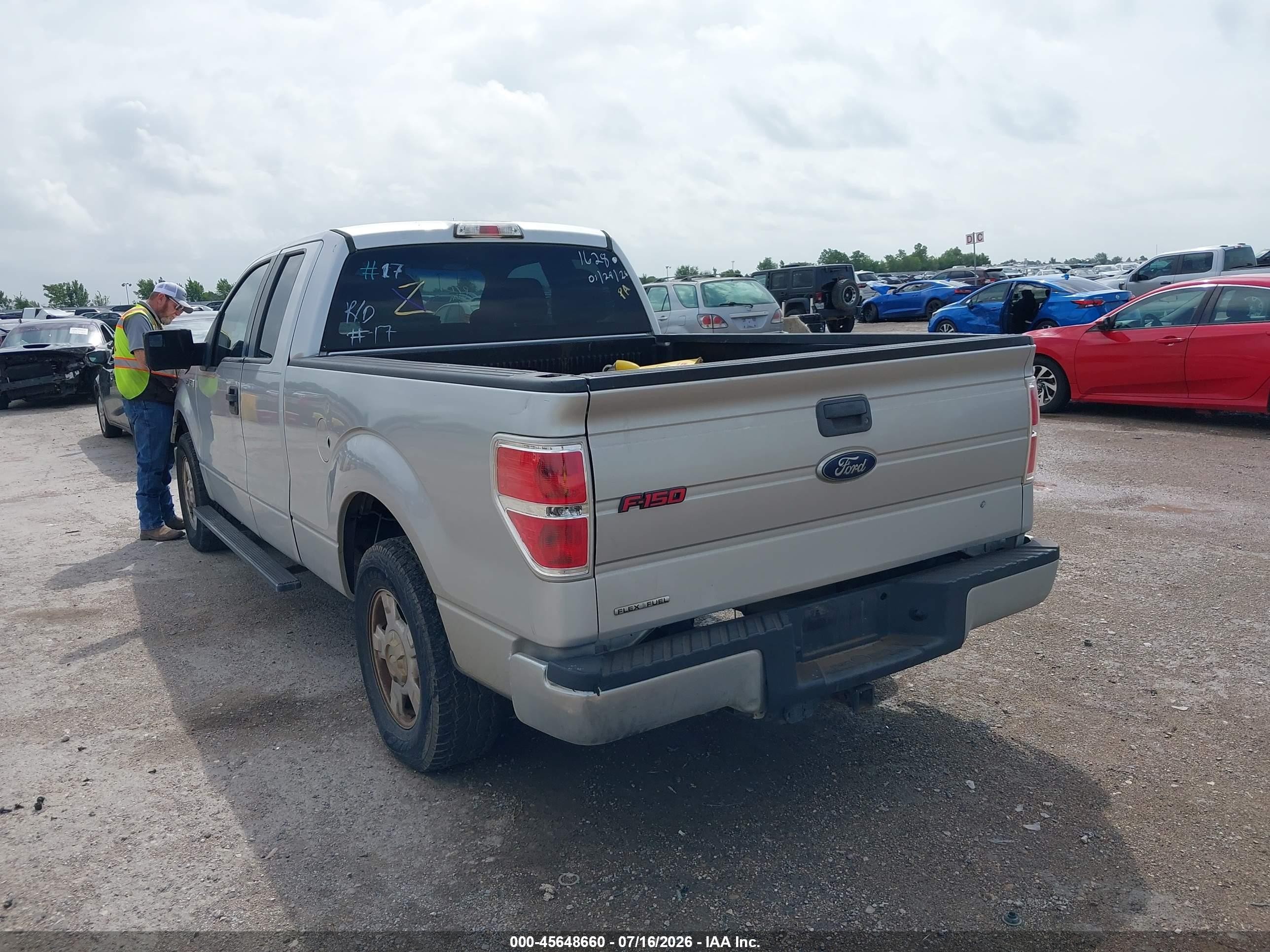 2013 Ford F-150 Xlt Silver vin: 1FTEX1CM0DFC94704