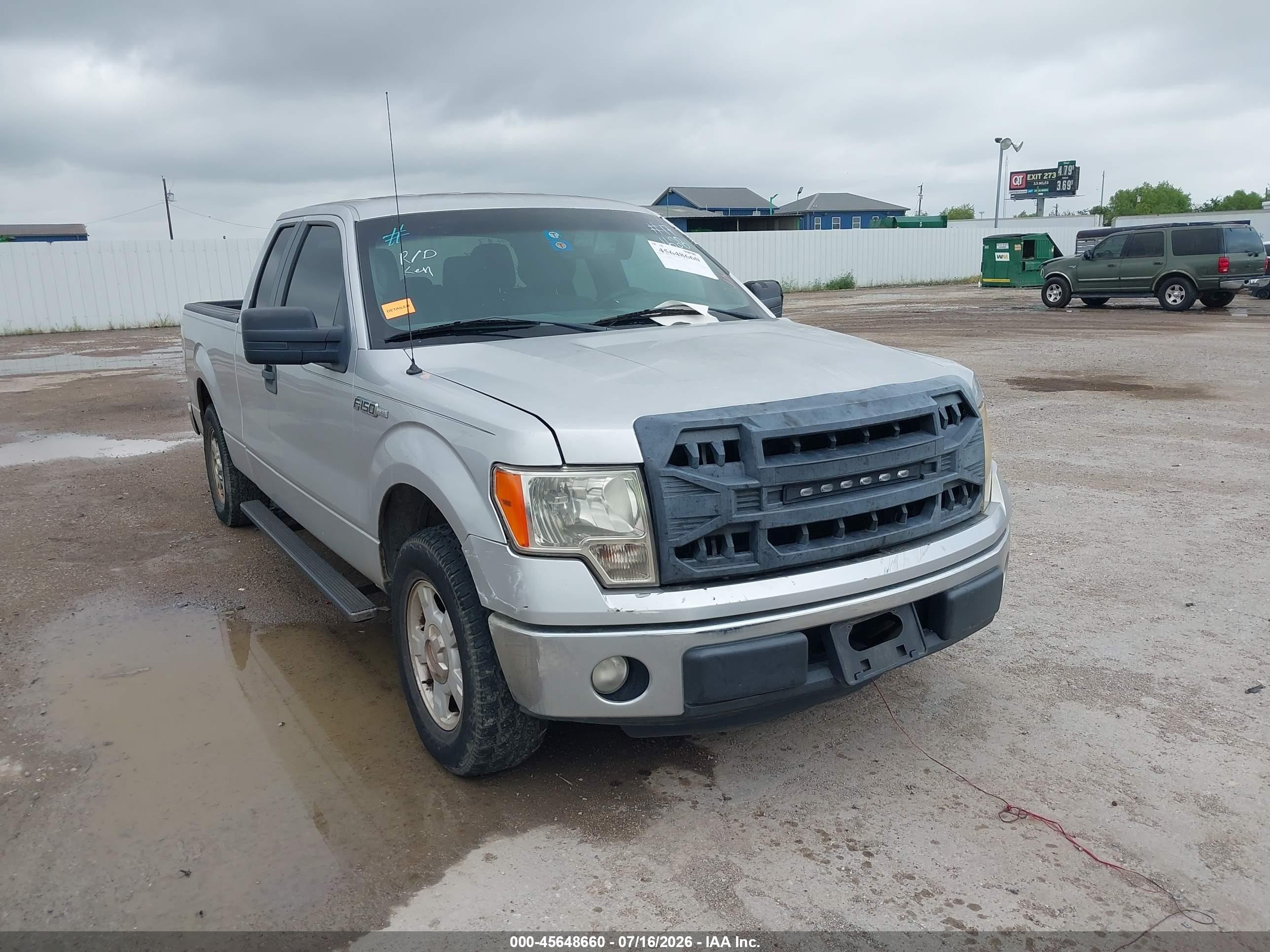 2013 Ford F-150 Xlt Silver vin: 1FTEX1CM0DFC94704
