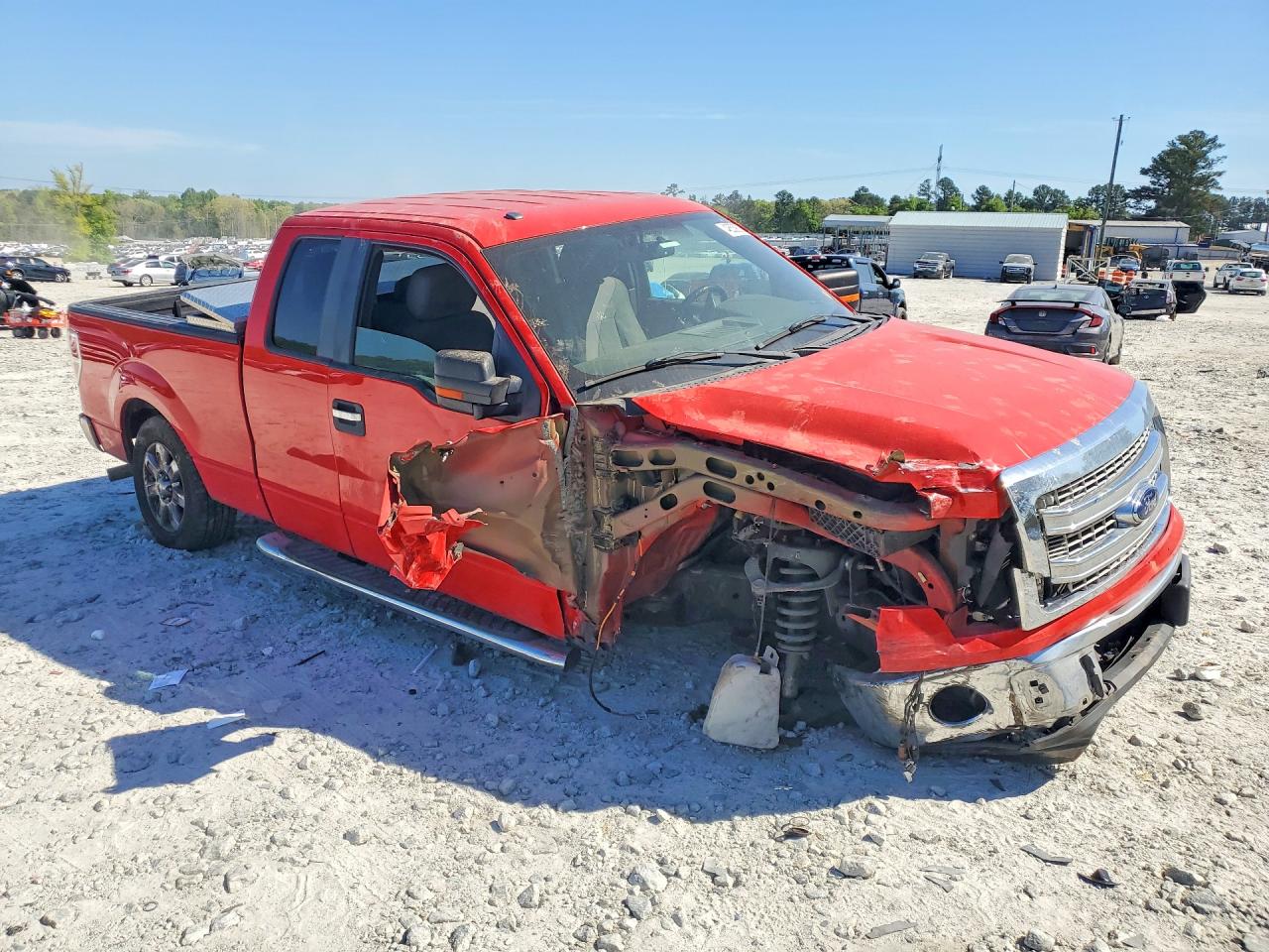 2013 Ford F150 Super Cab Red vin: 1FTEX1CM0DFD89442
