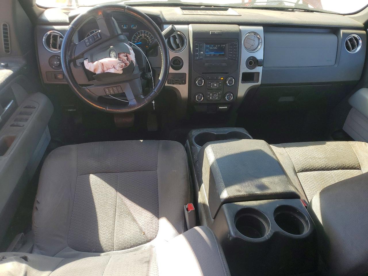 2013 Ford F150 Super Cab Red vin: 1FTEX1CM0DFD89442