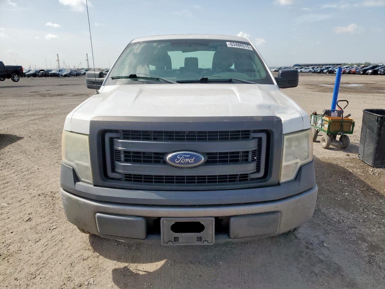 2013 Ford F150 Super Cab White vin: 1FTEX1CM0DKG46493