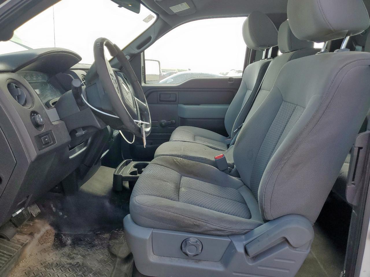 2013 Ford F150 Super Cab White vin: 1FTEX1CM0DKG46493