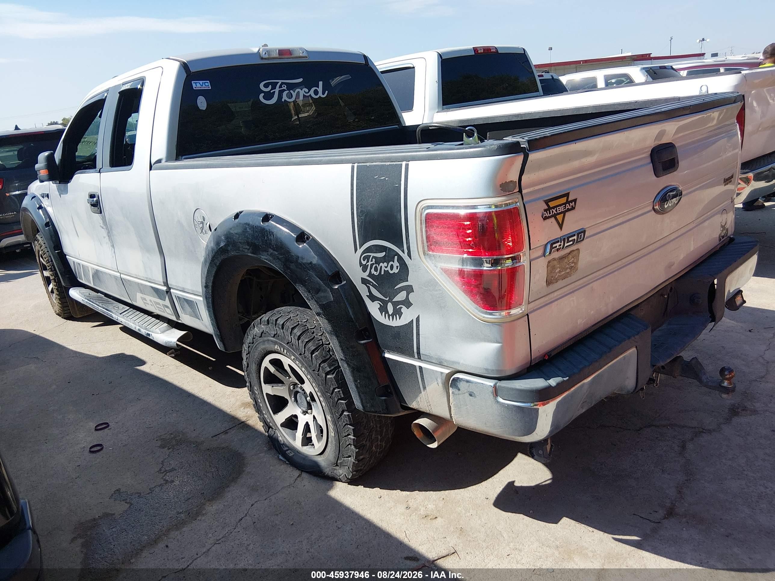 2013 Ford F-150 Xlt Silver vin: 1FTEX1CM0DKG47658