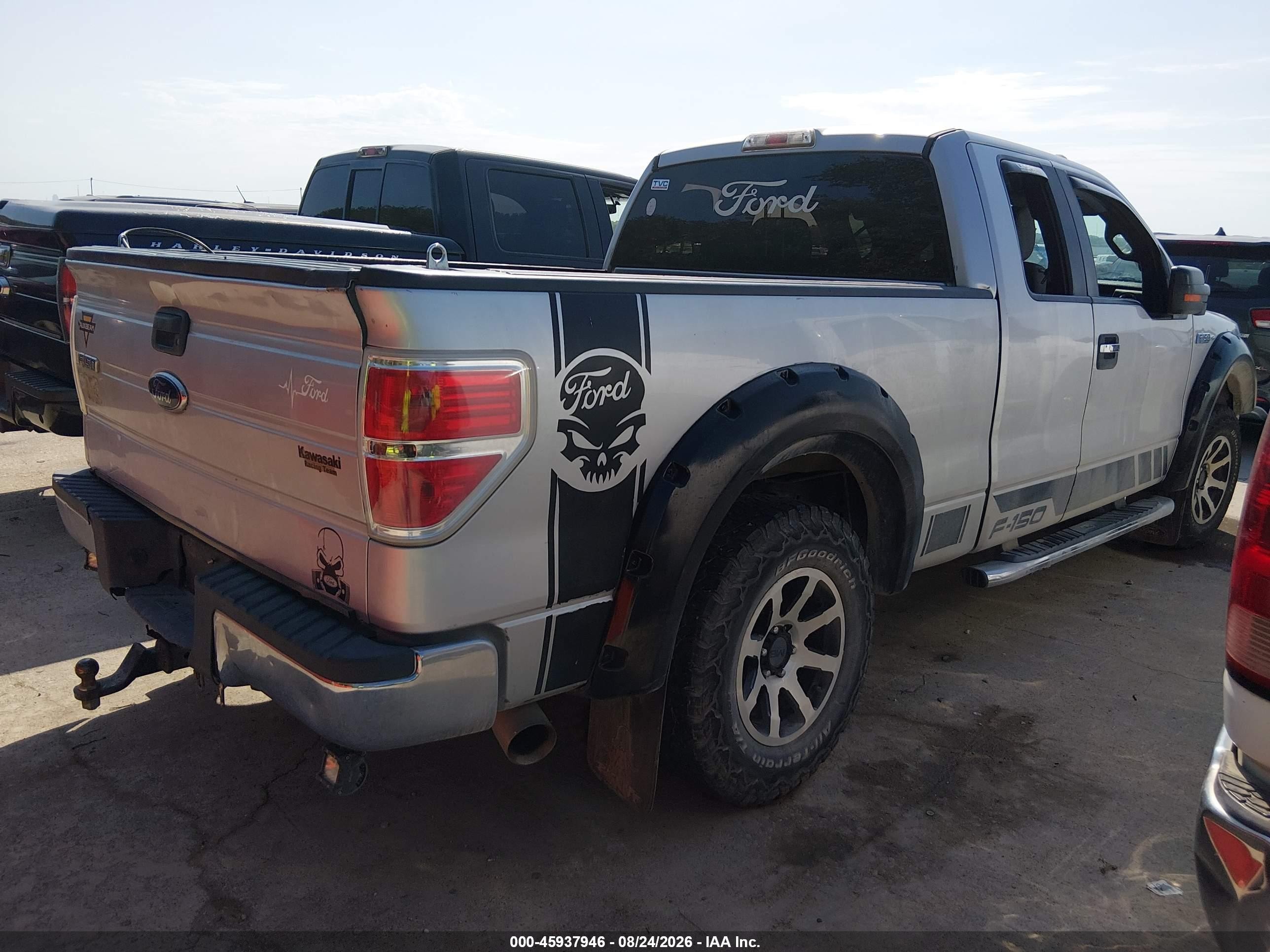2013 Ford F-150 Xlt Silver vin: 1FTEX1CM0DKG47658