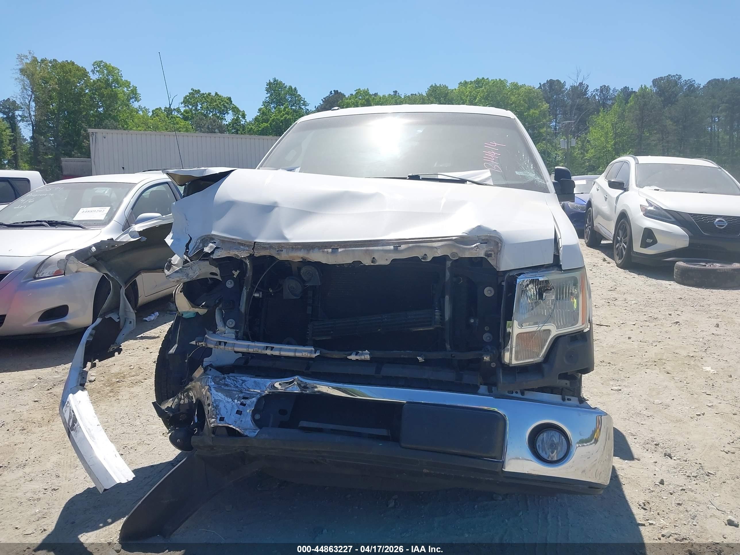 2014 Ford F-150 Xlt White vin: 1FTEX1CM0EFB14414