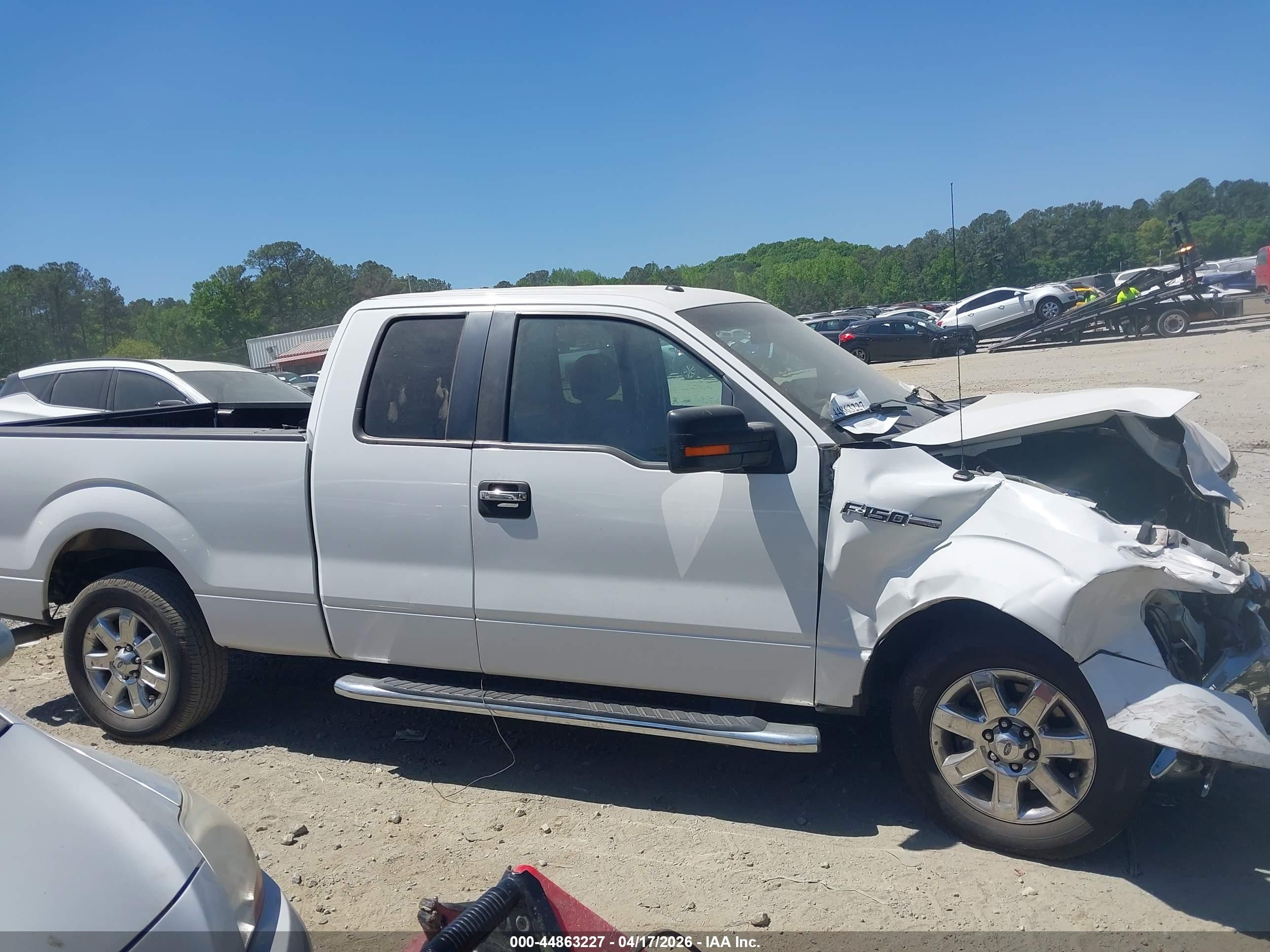 2014 Ford F-150 Xlt White vin: 1FTEX1CM0EFB14414