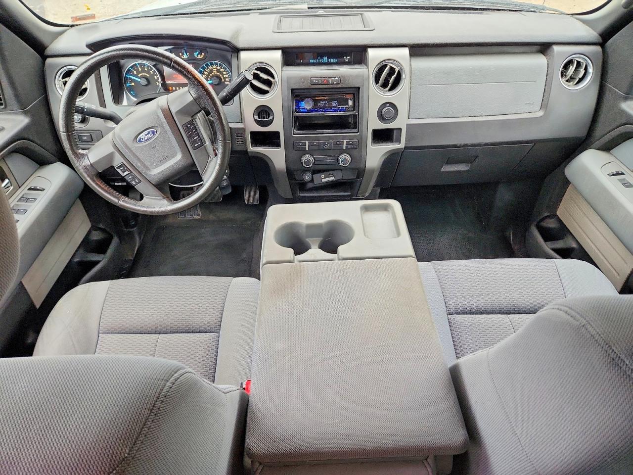 2011 Ford F150 Super Cab White vin: 1FTEX1CM1BFC70084