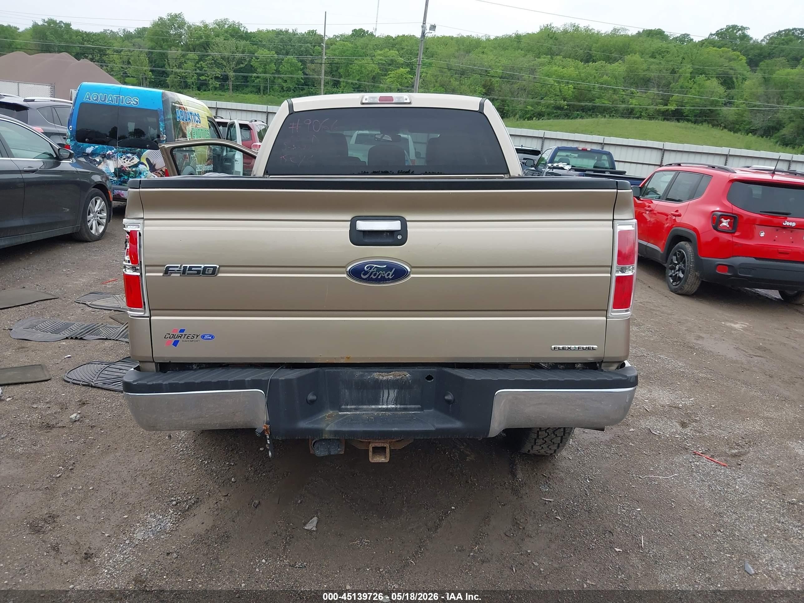 2012 Ford F-150 Xlt Beige vin: 1FTEX1CM1CFA36917
